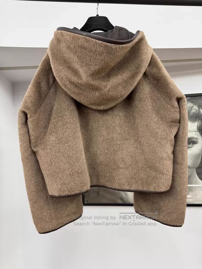 Hermes Hermes Alpaca and Sheep Wool Mixed with Leather Edge Hoode Size XS / US 0-2 / IT 36-38 - 3 Thumbnail