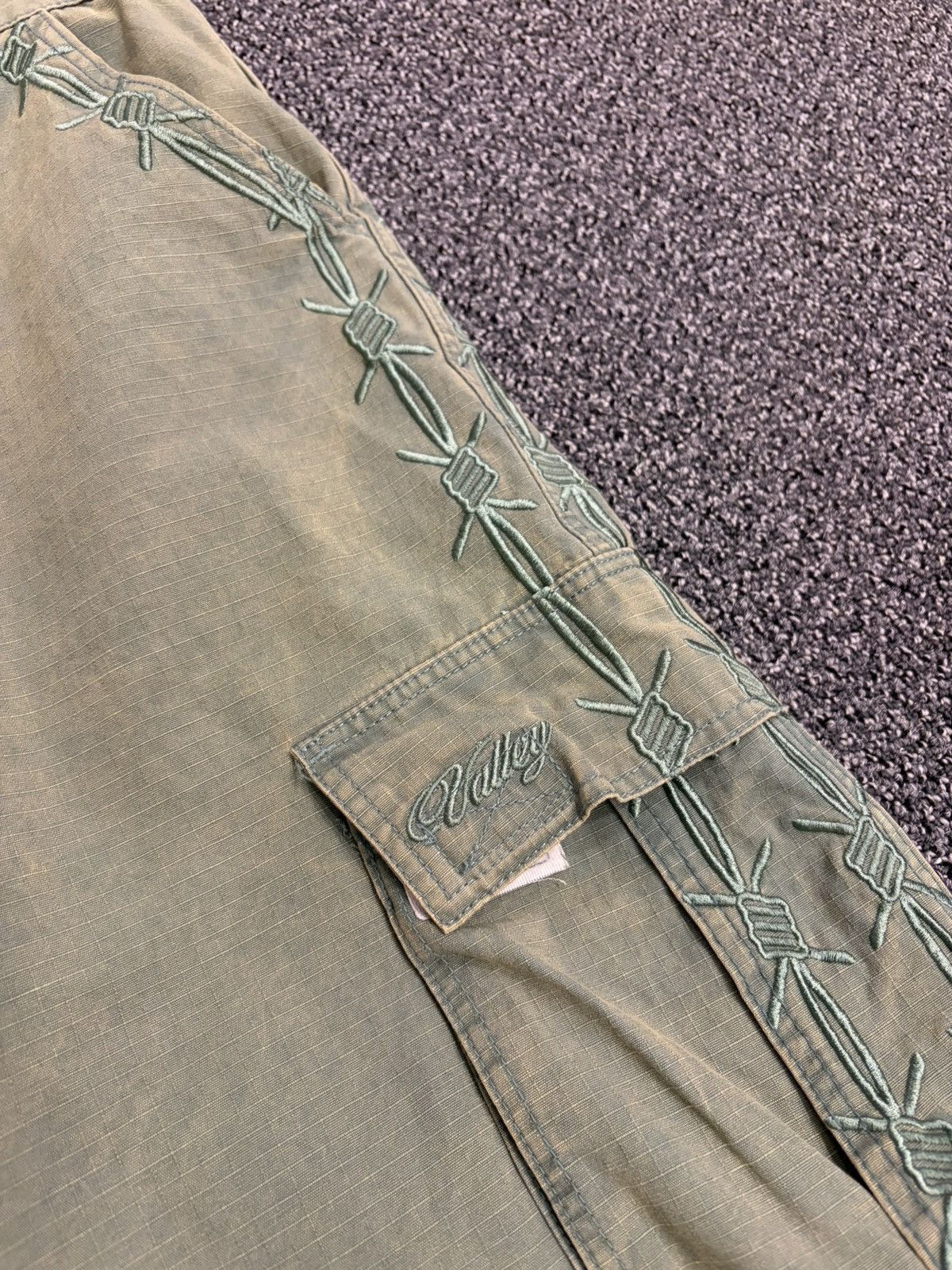 Vale Vale "Militia" Cargo Shorts Size US 38 / EU 54 - 2 Thumbnail
