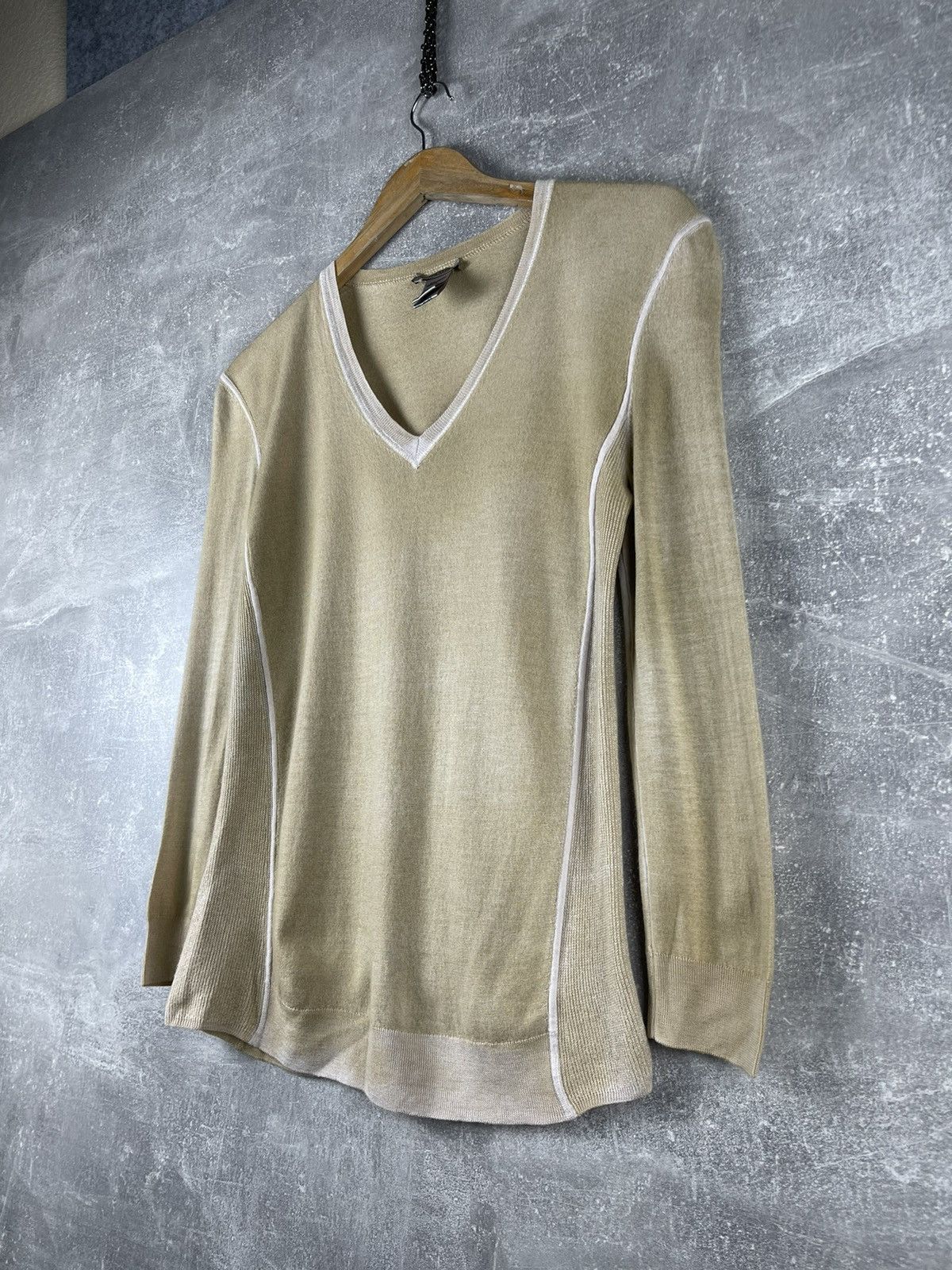 Bottega Veneta Bottega Veneta V Neck Knit Sweater Early 2000s Beige Size L / US 10 / IT 46 - 2 Thumbnail