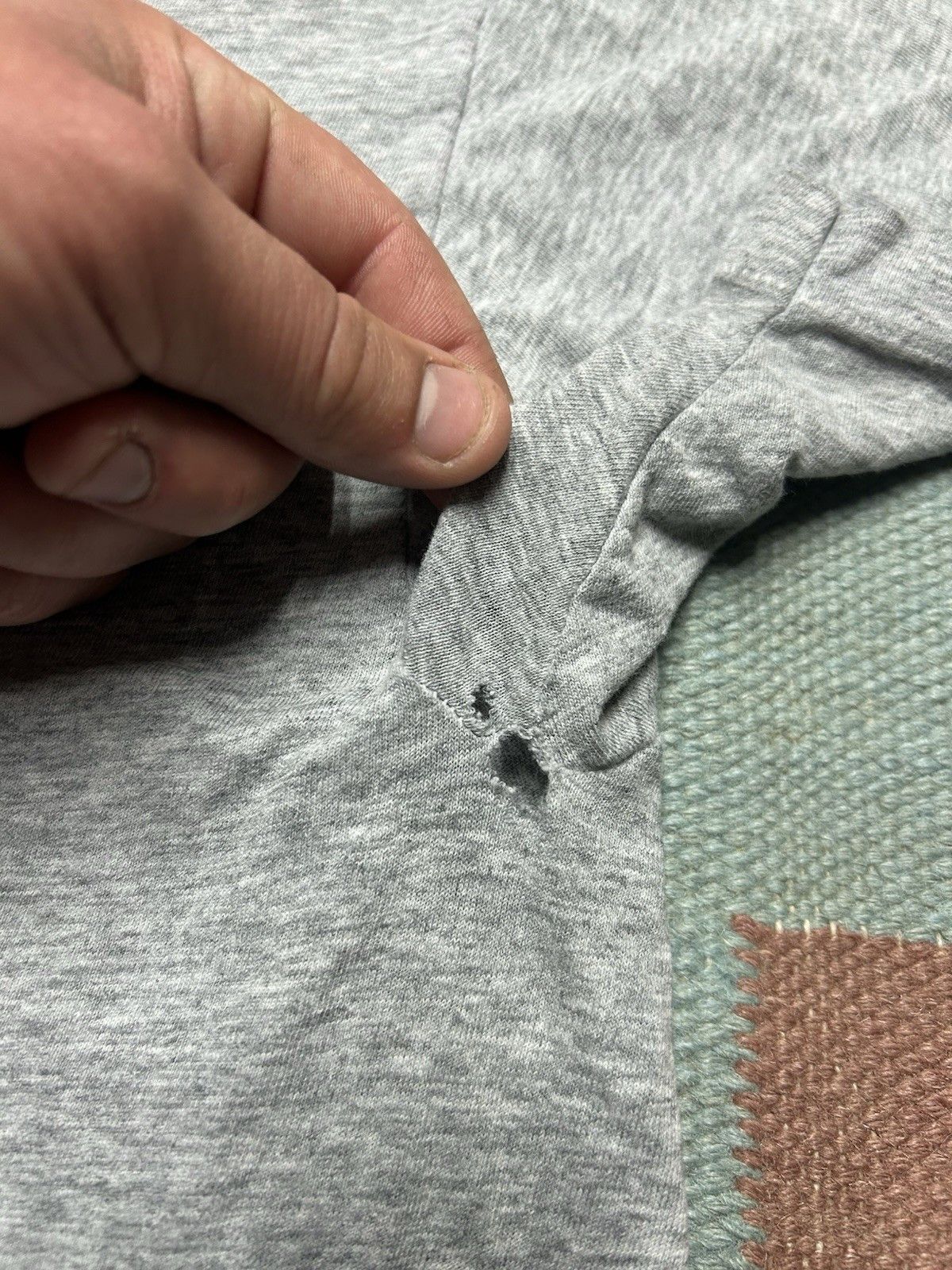 Vintage Vtg 90s pocket t shirt blank heather gray soft worn thin M/L Size US M / EU 48-50 / 2 - 9 Thumbnail