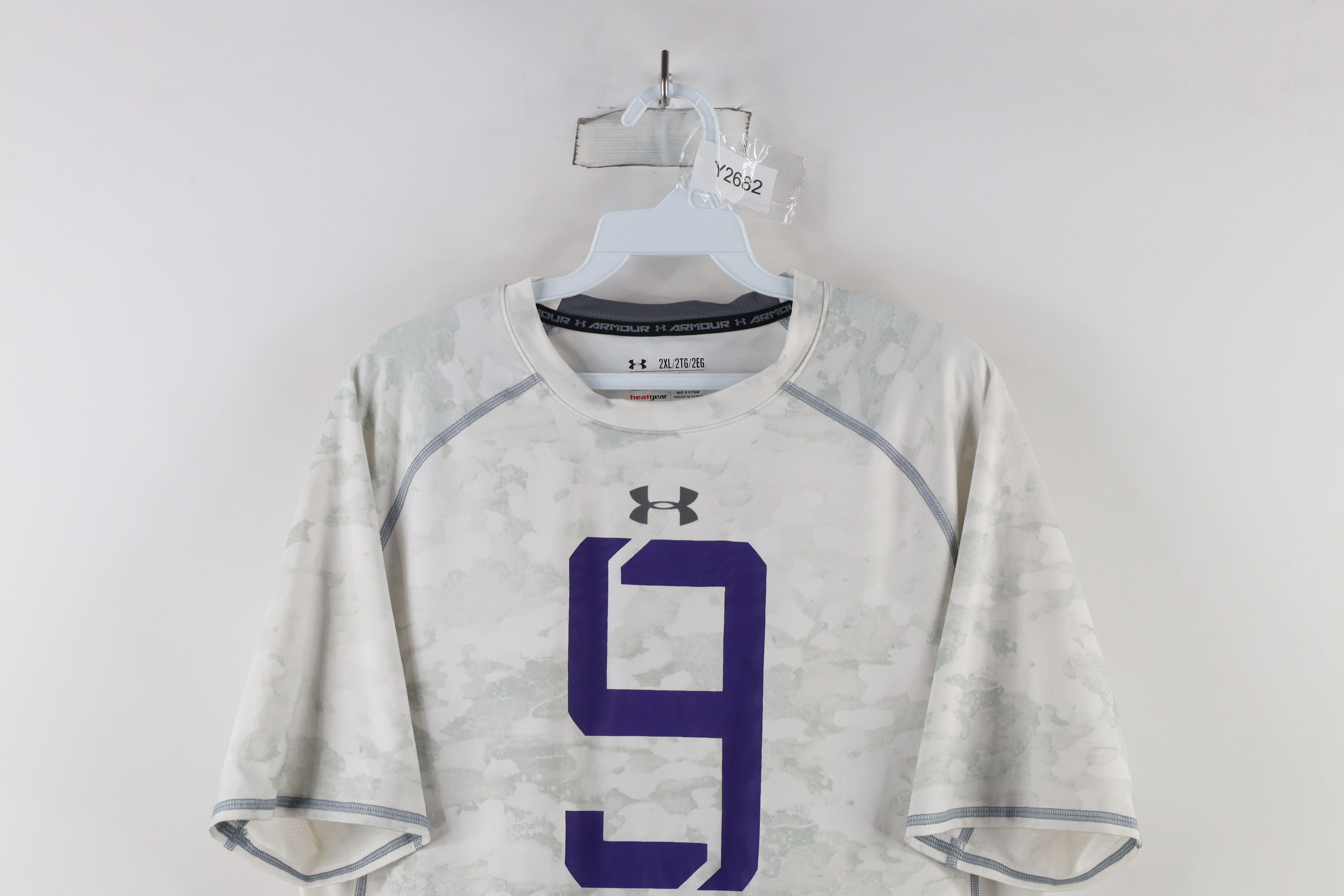 Under Armour × Vintage Under Armour Northwestern University Football T-Shirt LB Size US XXL / EU 58 / 5 - 2 Thumbnail