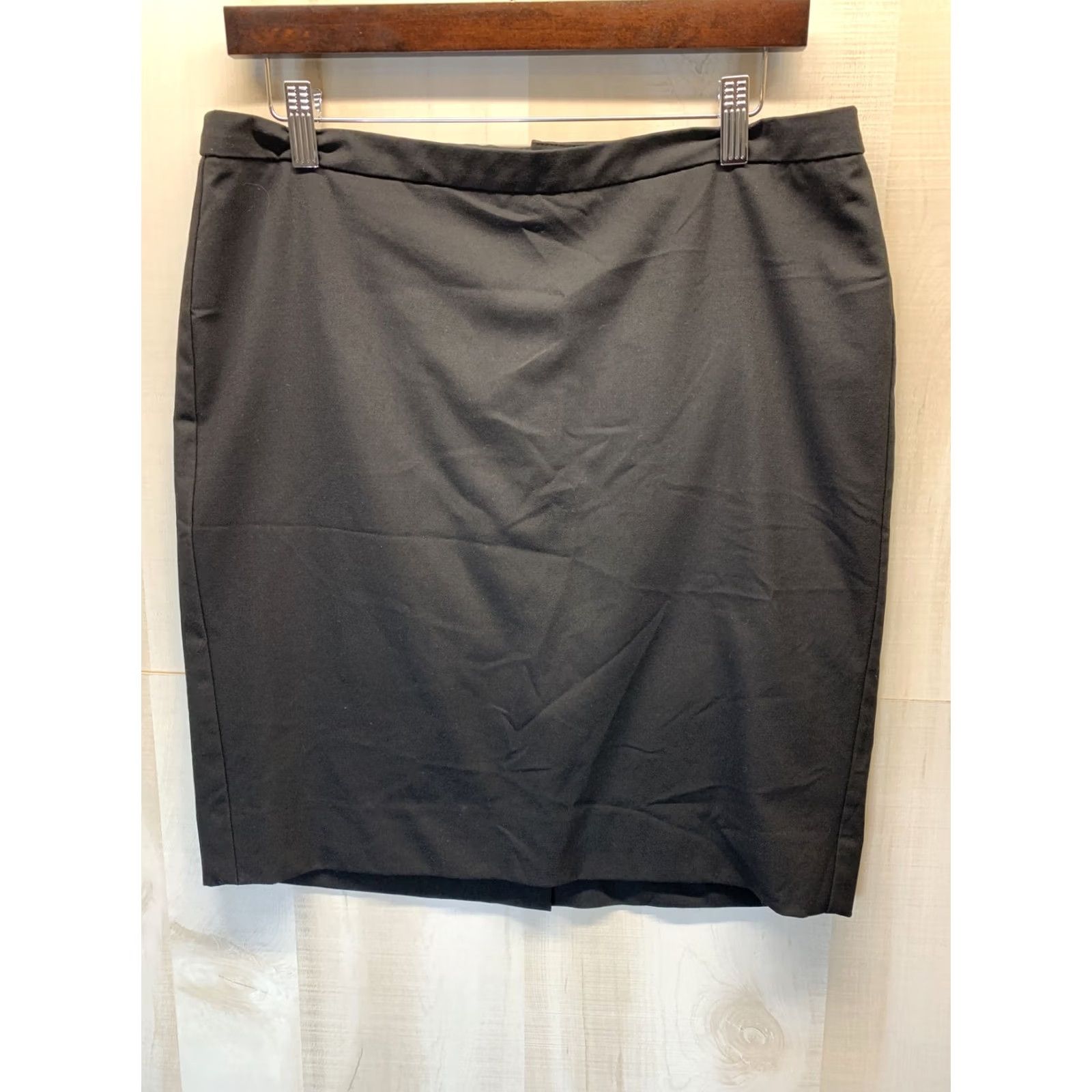 Gap Gap Pencil Skirt Black See Photos Slip Lined Work/Office/Business 10 Women’s SZ 10 Size 32" / US 10 / IT 46 - 2 Thumbnail