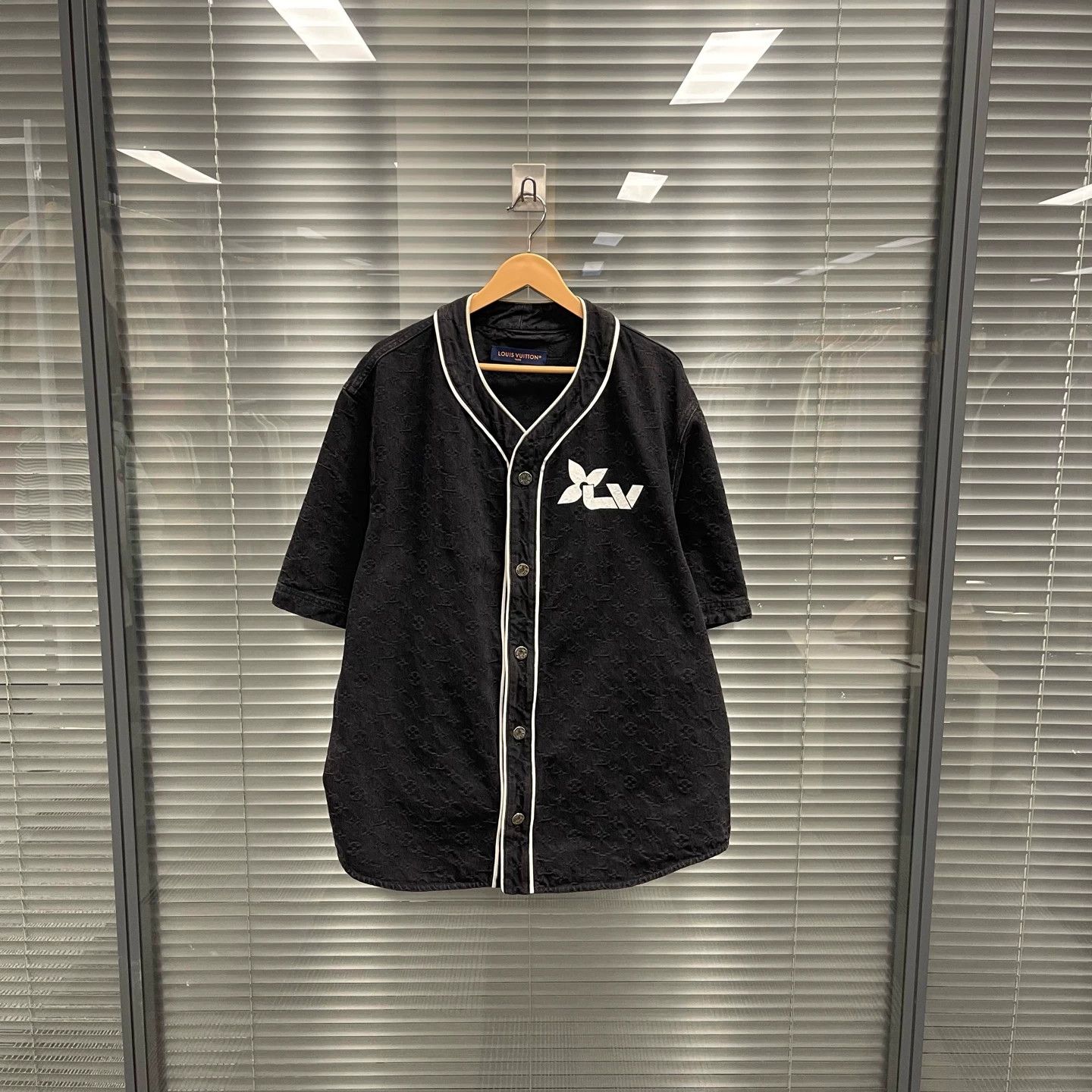 Louis Vuitton LV black allover print denim short shirt jacket Size US XXL / EU 58 / 5 - 1 Thumbnail
