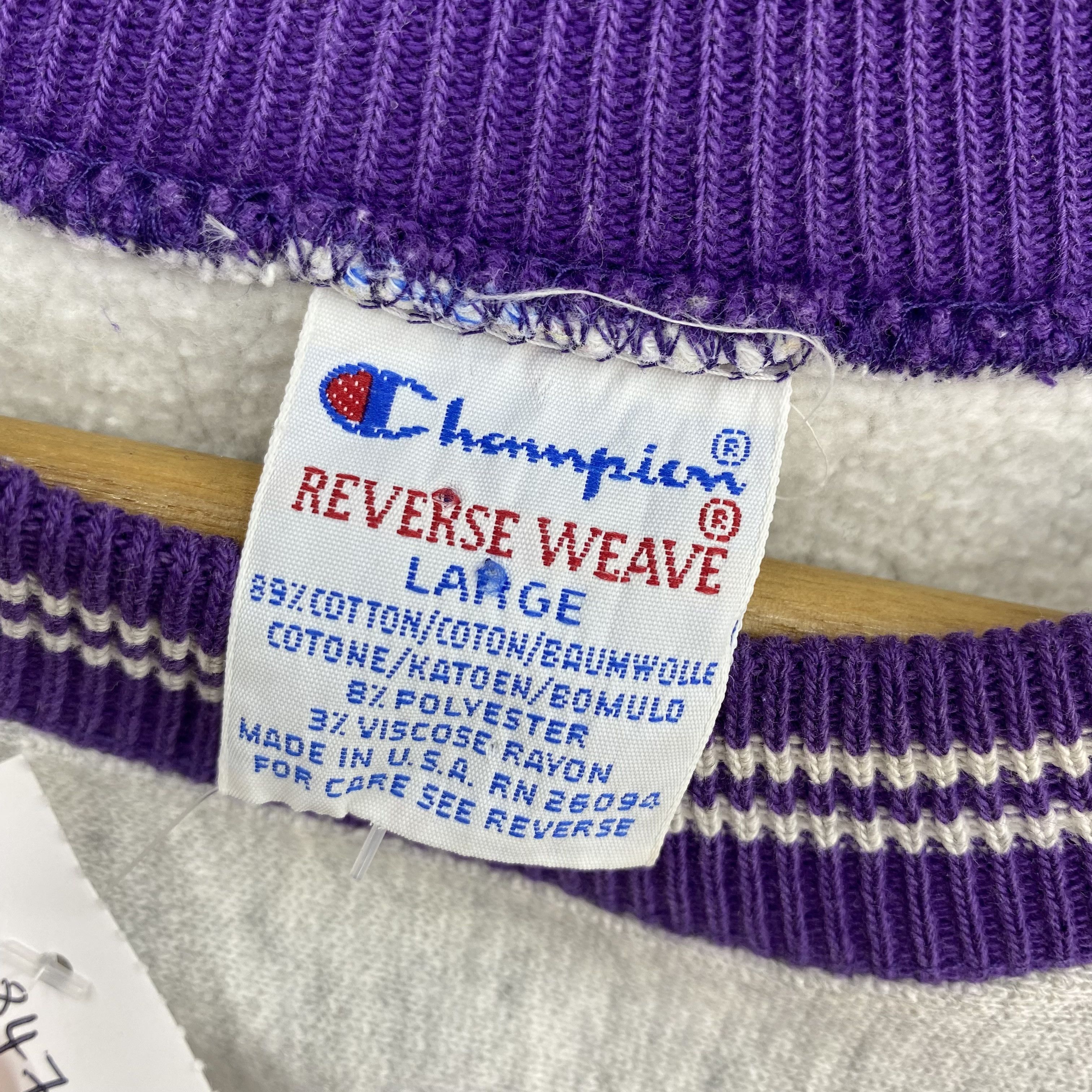 Champion Vintage 90s Champion Reverse Weave Sweater Spellout Pullover Size US L / EU 52-54 / 3 - 7 Thumbnail