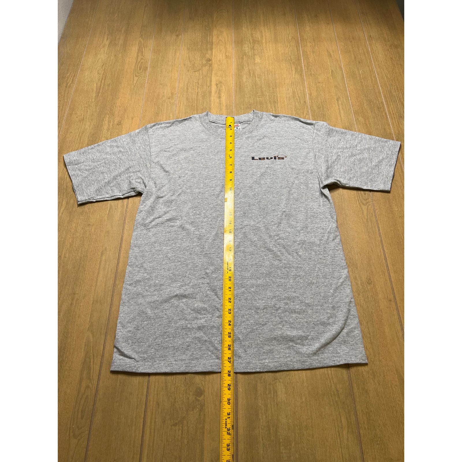 Levi's Vintage 90s Levis Dry Goods T Shirt USA Made Gray Skate Sz L Size US L / EU 52-54 / 3 - 7 Thumbnail