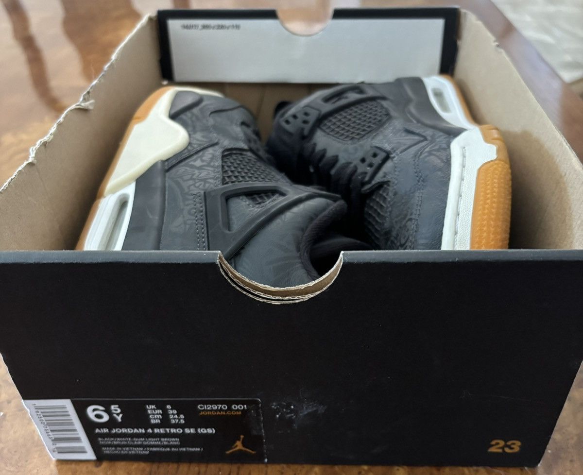 Jordan Brand Air Jordan 4 Retro GS 'Laser' Size US 6.5 / EU 39-40 - 9 Thumbnail