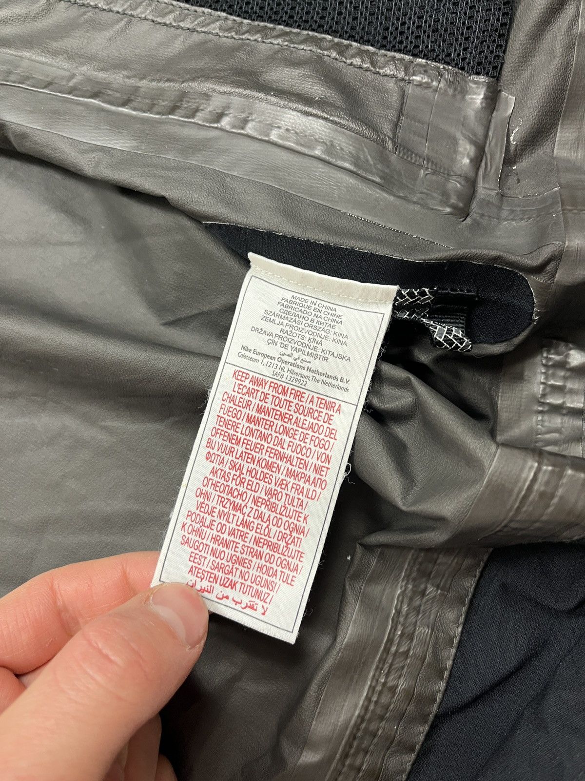 Goretex × Nike ACG Nike ACG Gore Tex Women’s Waterproof Jacket Outdoor Rare Size M / US 6-8 / IT 42-44 - 17 Thumbnail