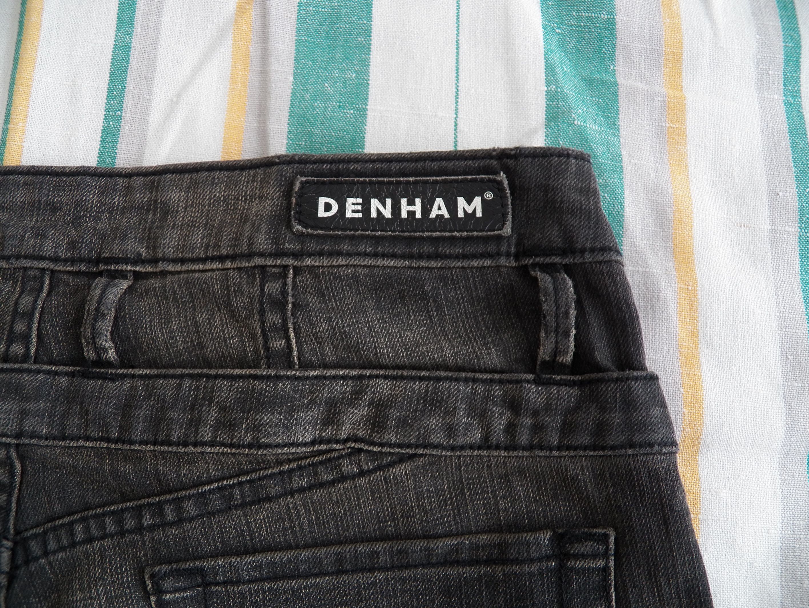 DENHAM Denham Jasmine Slim Jeans W27 L34 Distressed Black Teflon Size 27" / US 4 / IT 40 - 5 Thumbnail