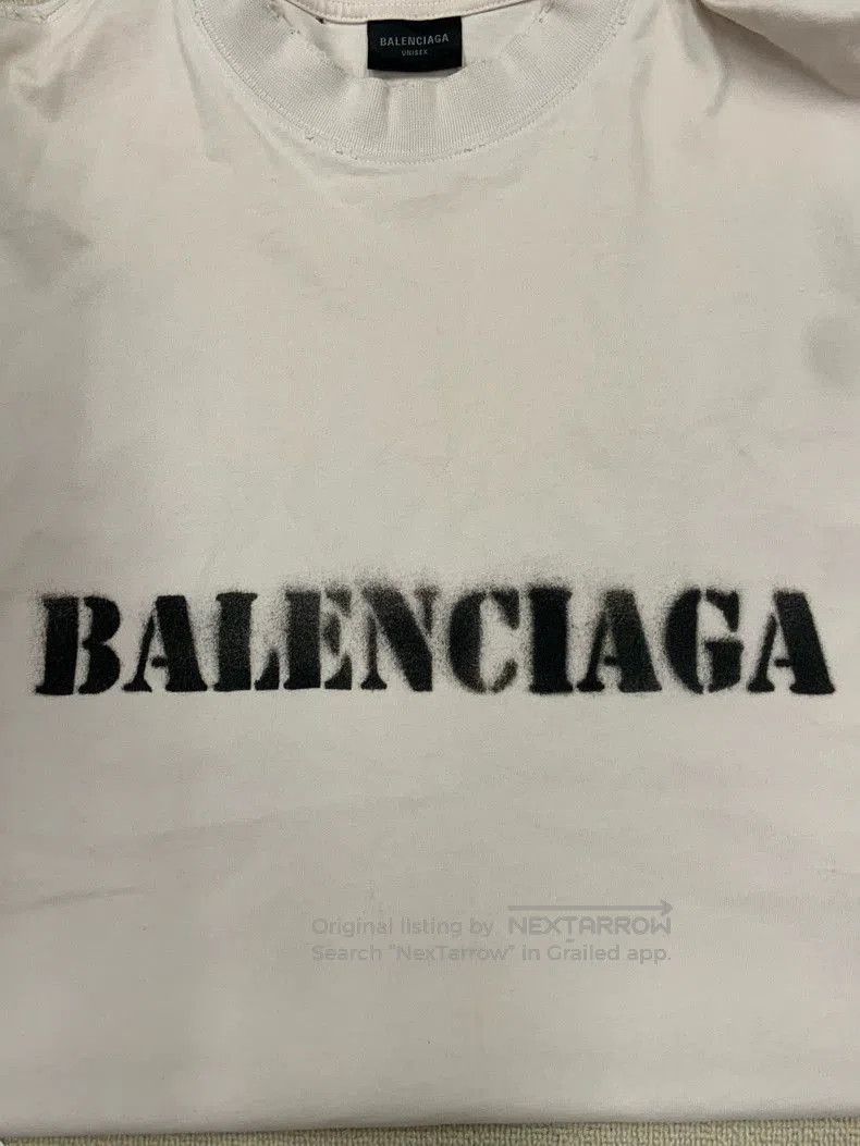 Balenciaga Balenciaga Bal Stencil Type Short Sleeve T. Size US L / EU 52-54 / 3 - 3 Thumbnail