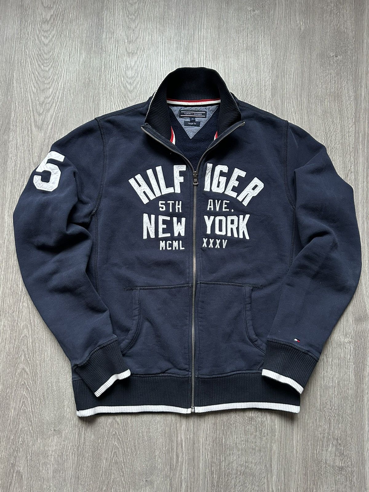 Streetwear Tommy Hilfiger Vintage Zip Hoodie Tommy Hilfiger Vintage Fit Streetwear Grailed