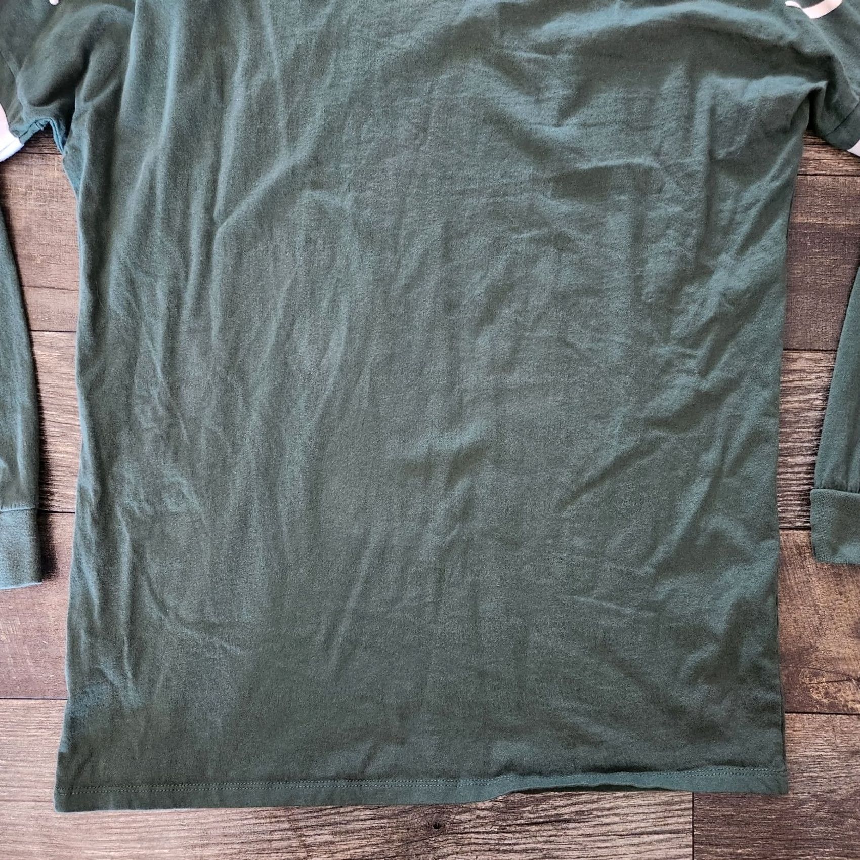 Vintage Friends Central Perk Long Sleeve T-Shirt Tee Size S Green Official Boxlunch Unisex Adults Crew Neck Logo Pattern Solid 2020s Vintage: No Size US S / EU 44-46 / 1 - 2 Thumbnail