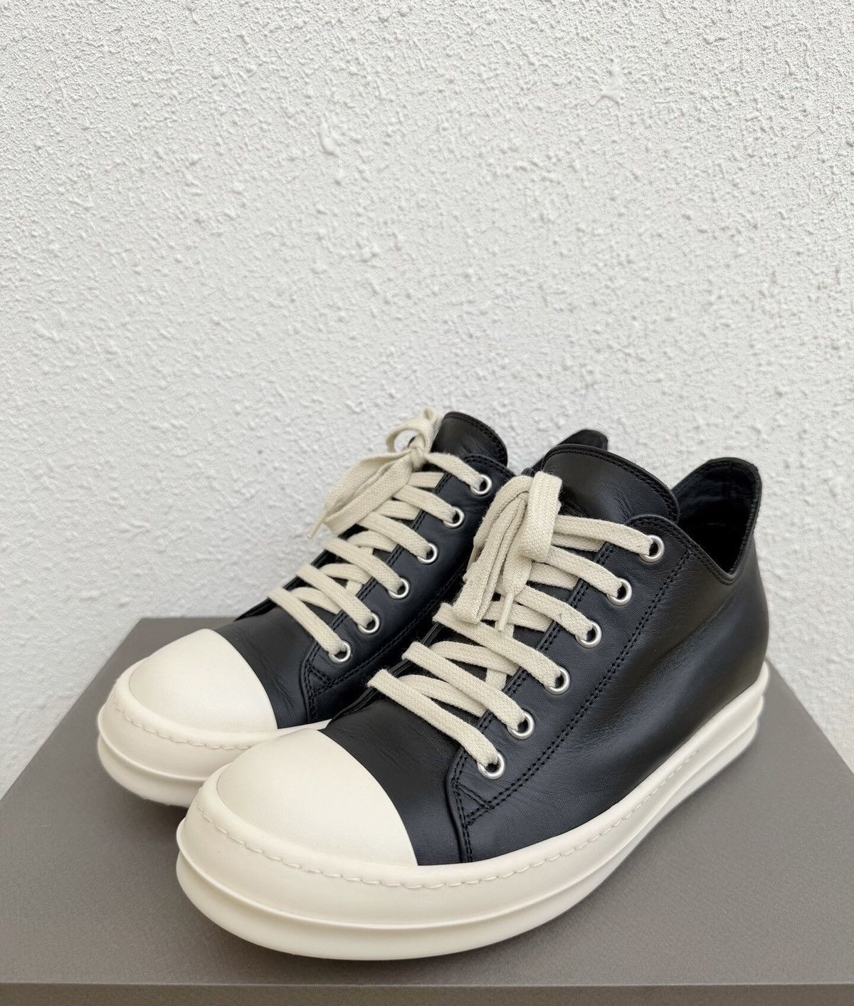 Rick Owens Rick Owens women's low-top Converse, cowhide leather Size US 7 / IT 37 - 2 Thumbnail