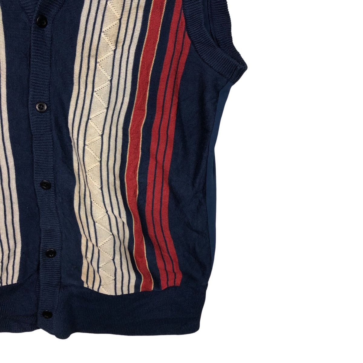 Japanese Brand Vintage Knit Sweater Tank Top Stripe Lindbergh Issey Miyake Size US L / EU 52-54 / 3 - 6 Thumbnail