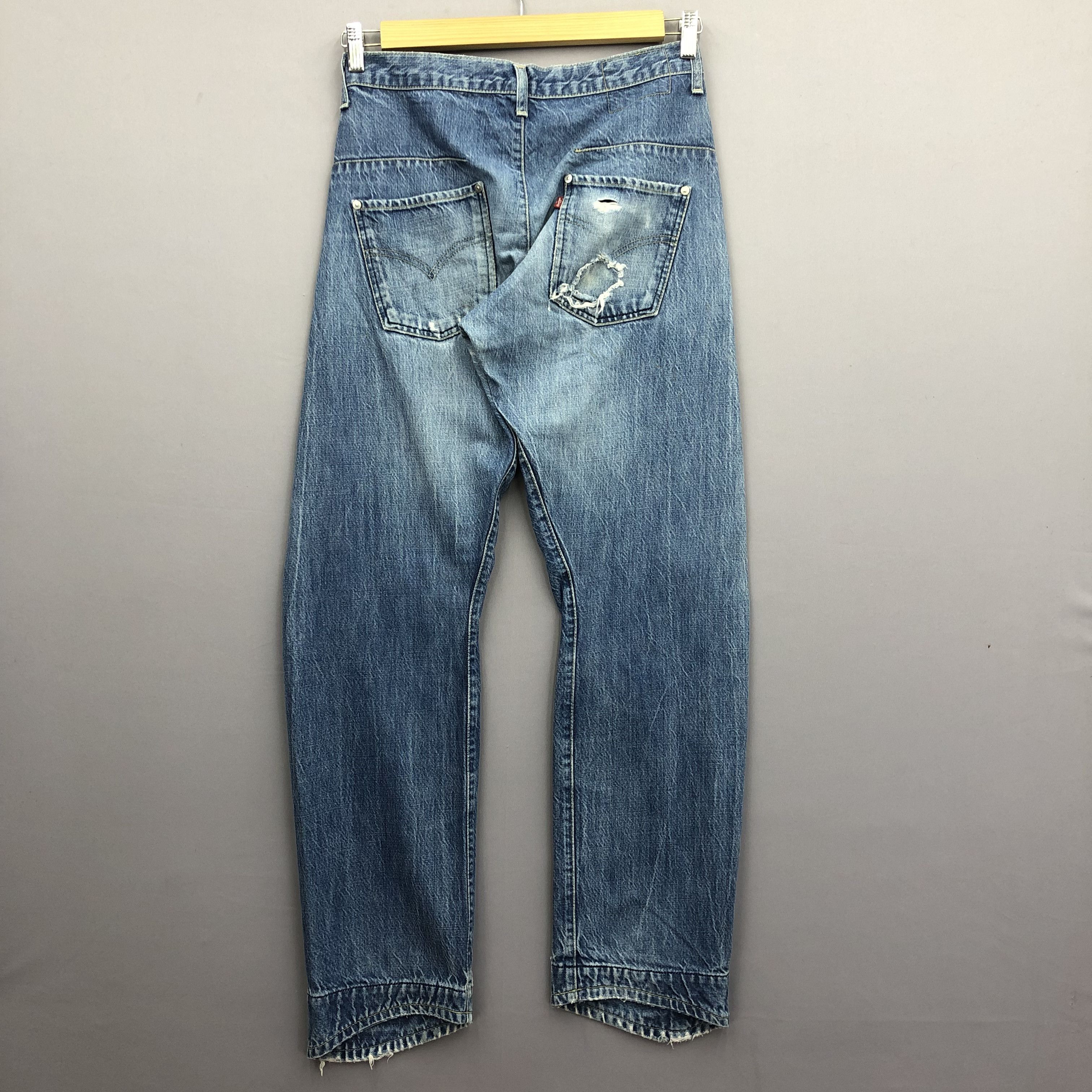 Levi's × Vintage Vintage Levis Engineered Distressed Jeans Levi's Faded Denim Size US 30 / EU 46 - 2 Thumbnail