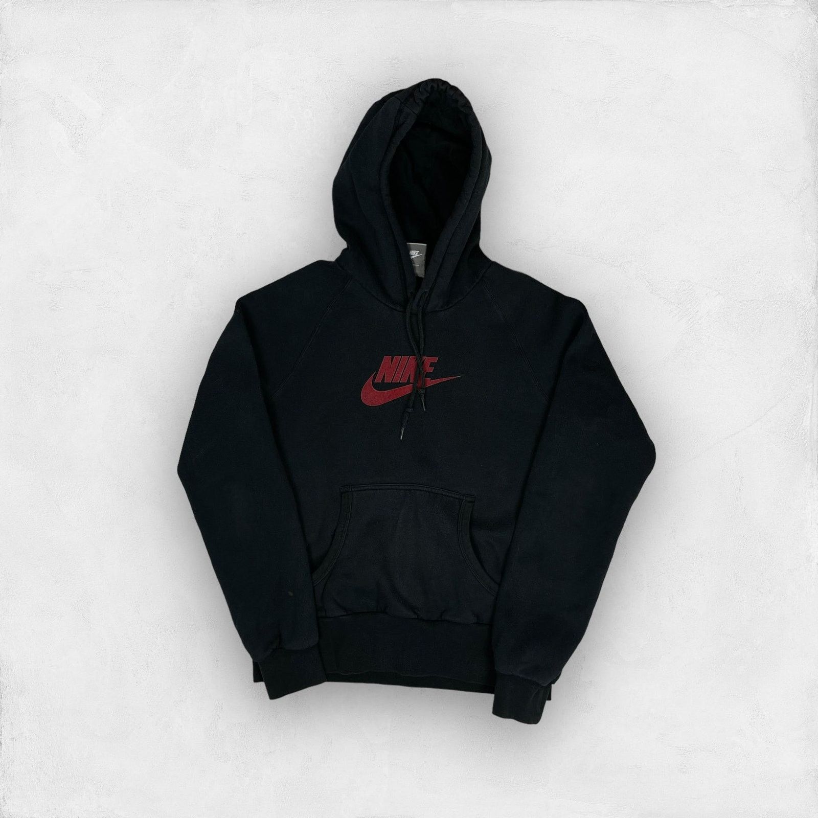 Nike × Vintage Nike Black Swoosh Logo Long Sleeve Pullover Hoodie Large Size L / US 10 / IT 46 - 1 Thumbnail