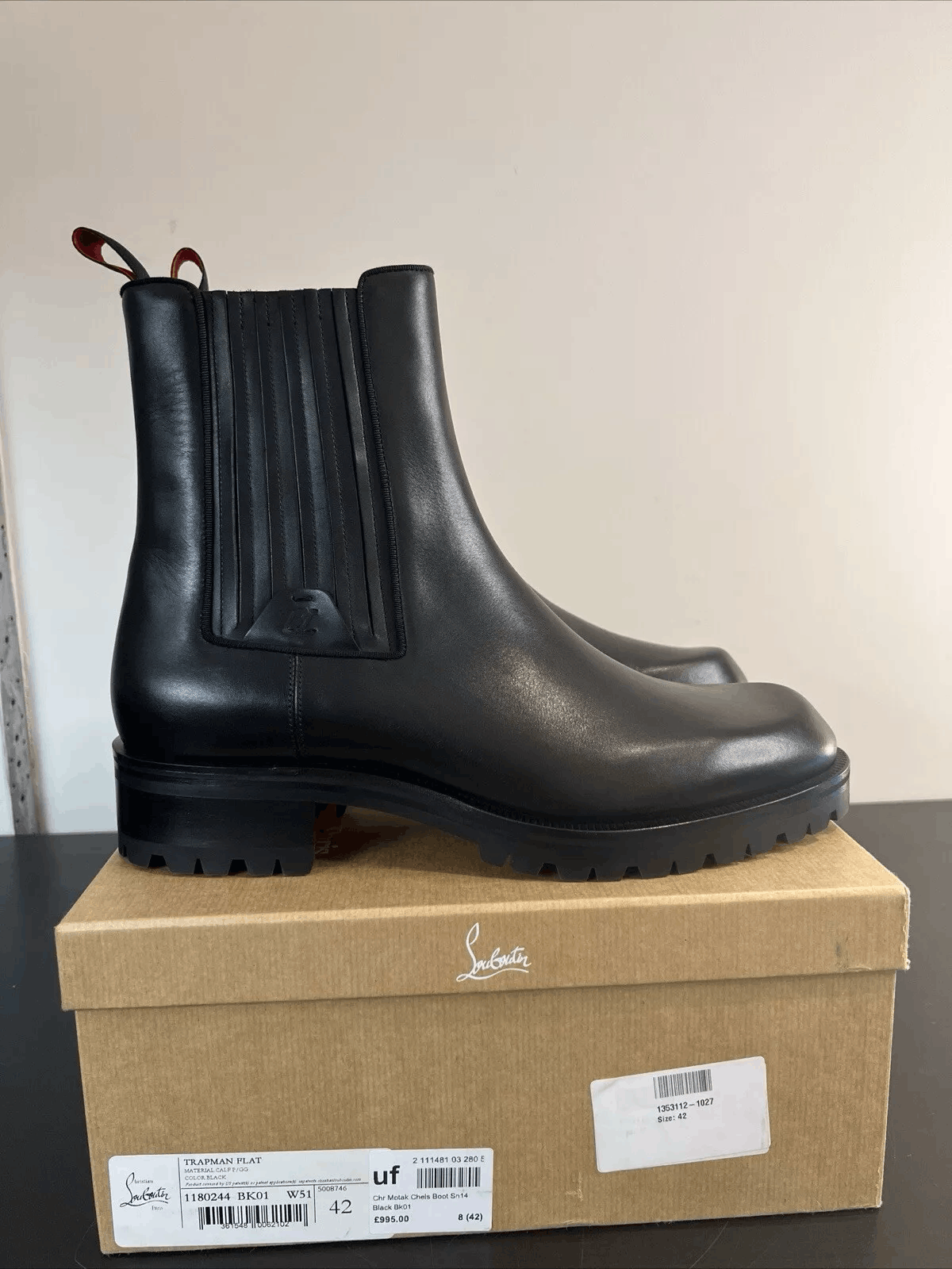 Christian Louboutin Christian Louboutin Chelsea Boots Trapman Motok EU 42 Size US 9 / EU 42 - 1 Thumbnail