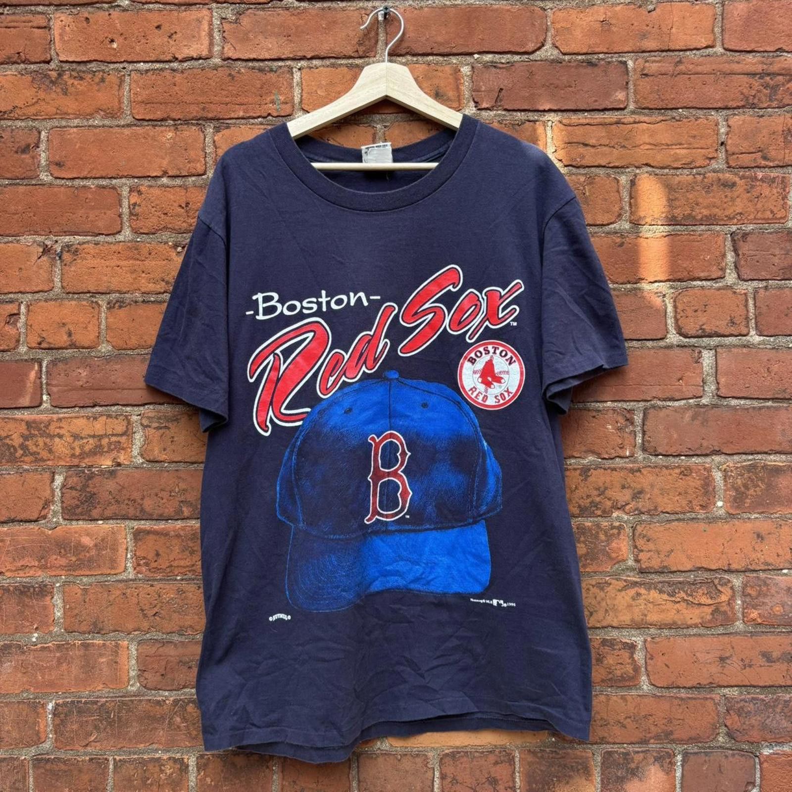Nutmeg Vintage Boston Red Sox nutmeg t shirt 1995 XL Size US XL / EU 56 / 4 - 1 Thumbnail