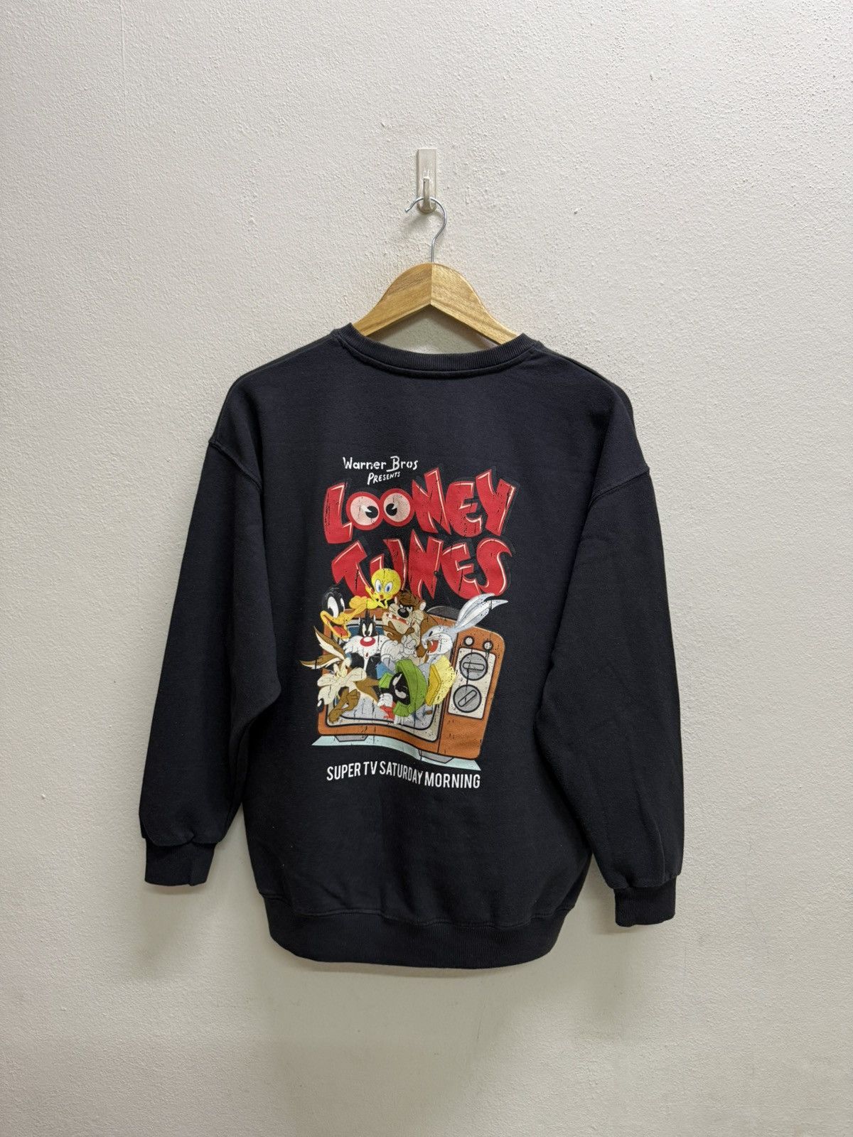 Cartoon Network Looney Tunes character and elements cartoon sweatshirt Size US M / EU 48-50 / 2 - 18 Thumbnail
