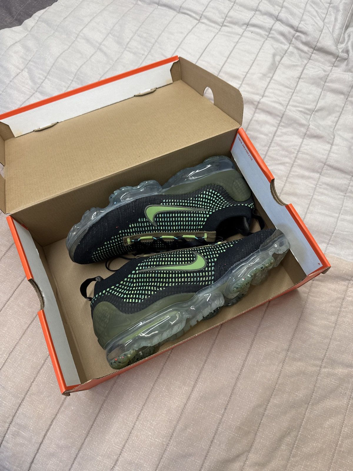 Nike Nike VAPORMAX FK 2021 chlorophyll flyknit Size US 9.5 / EU 42-43 - 13 Thumbnail