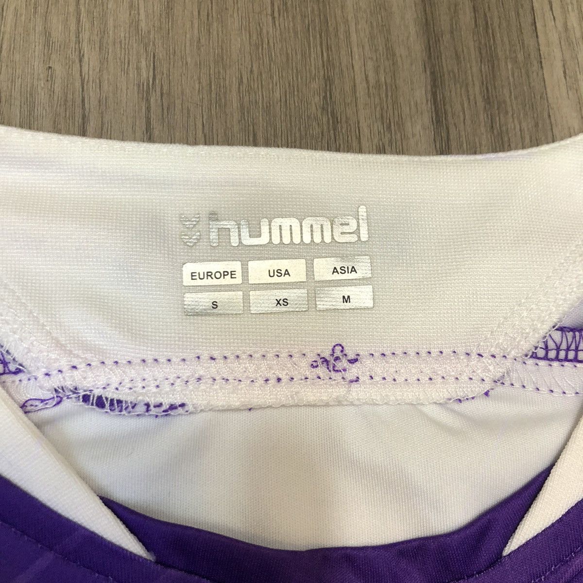 Hummel Real Valladolid 13/14 home shirt Size US S / EU 44-46 / 1 - 6 Thumbnail