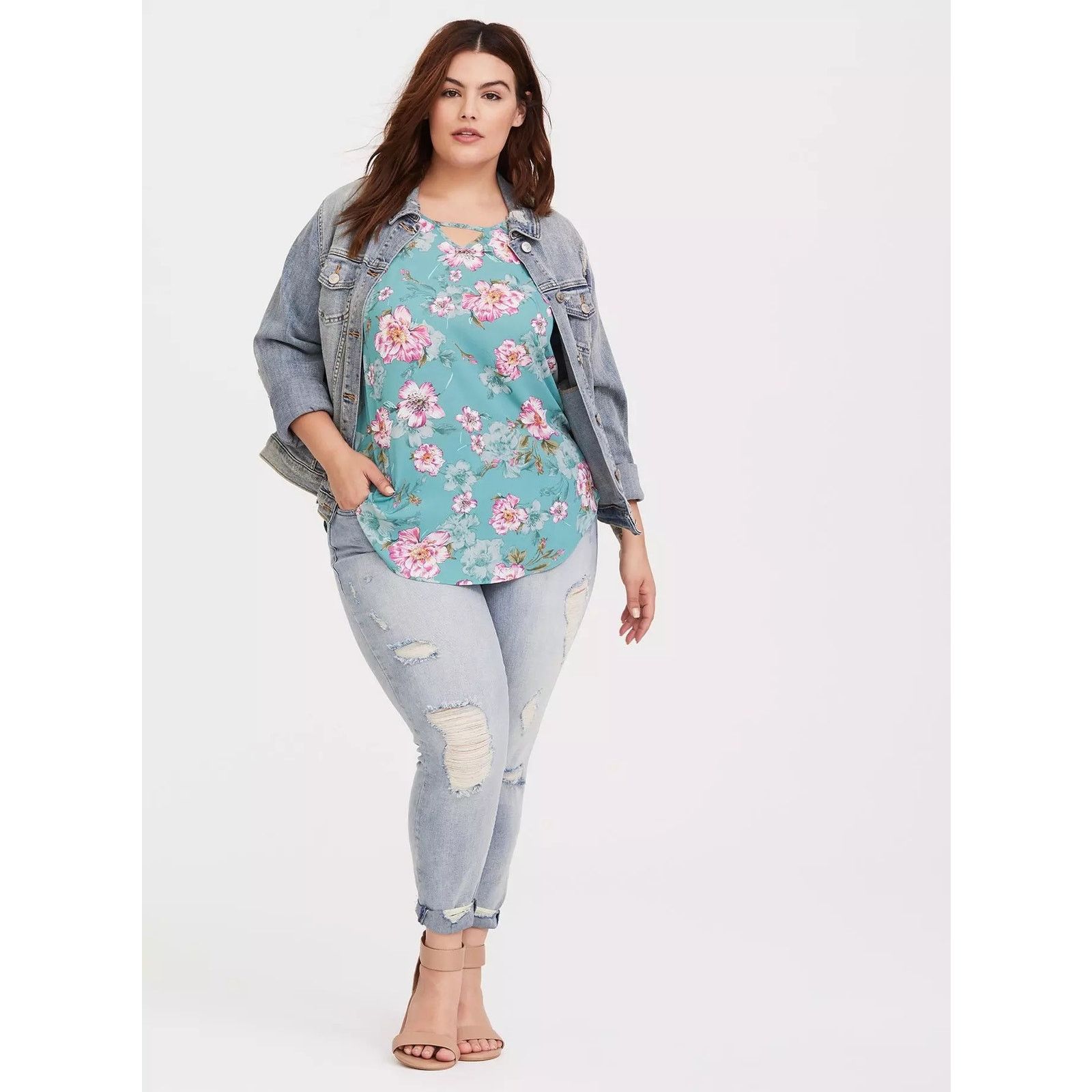 Other Torrid Georgette Keyhole Blouse Size 2 2X Green Floral Size XXL / US 16-18 / IT 52-54 - 2 Thumbnail