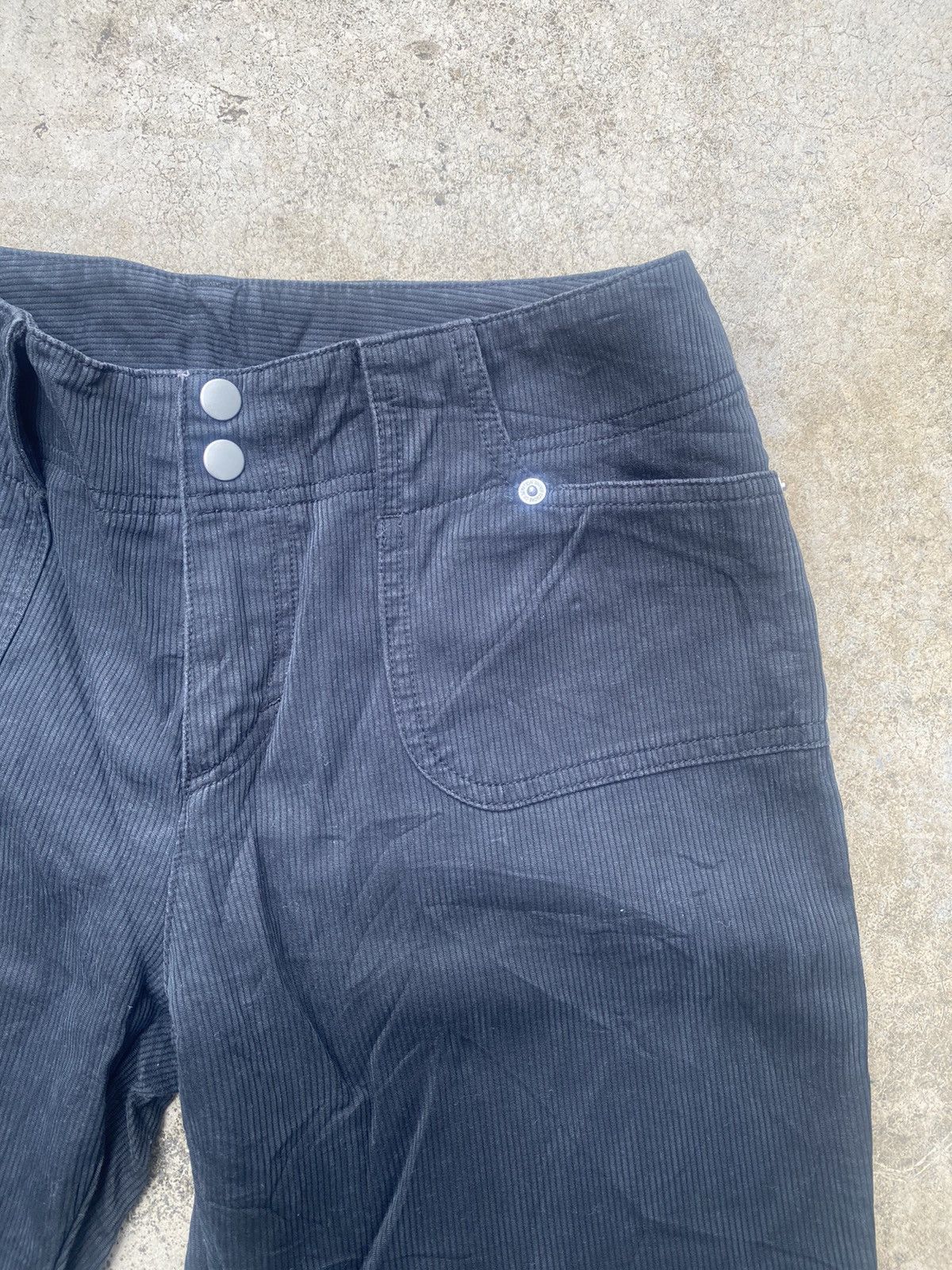 If Six Was Nine × Japanese Brand × United Colors Of Benetton Flare Jeans United Colour Of Benetton Corduroy Size US 28 / EU 44 - 9 Thumbnail
