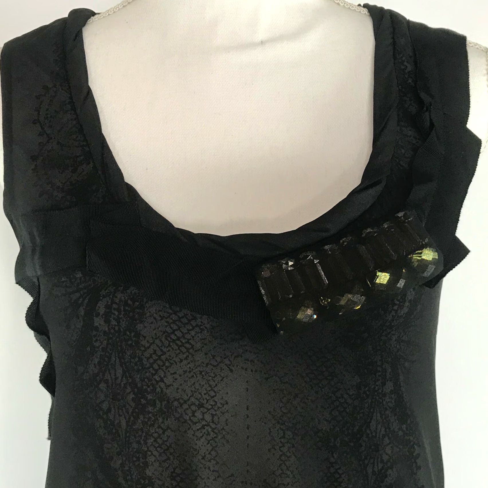 Vintage Cabi Womens XS Top Shirt Sleeveless Blouse Tank Party Holiday Black Gray Lining, Casual, Polyester,2008? Size XS / US 0-2 / IT 36-38 - 2 Thumbnail