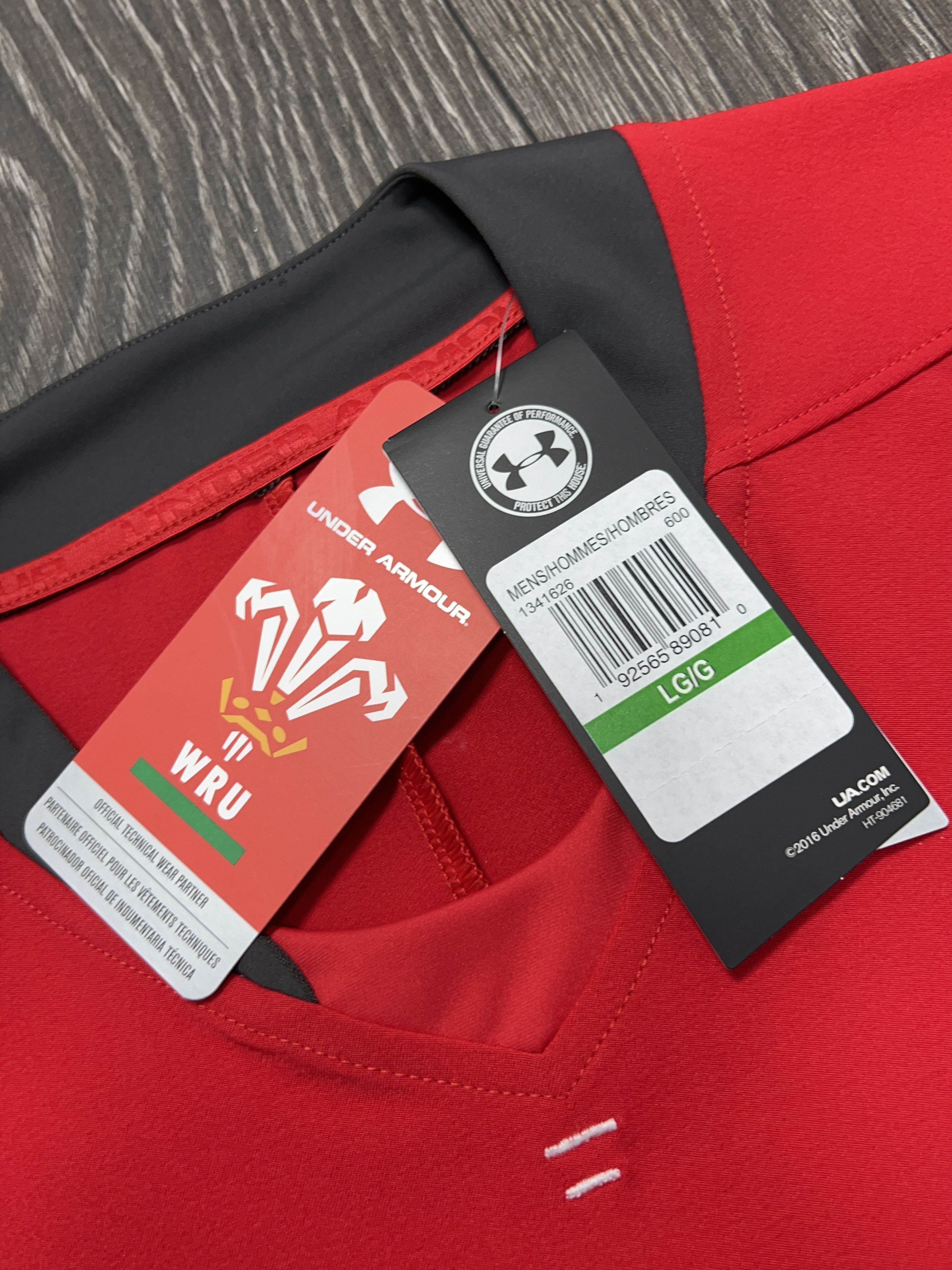 Under Armour Mens Wales Rugby Union Jersey Shirt Red Size L 50-52 Loose Size US L / EU 52-54 / 3 - 5 Thumbnail