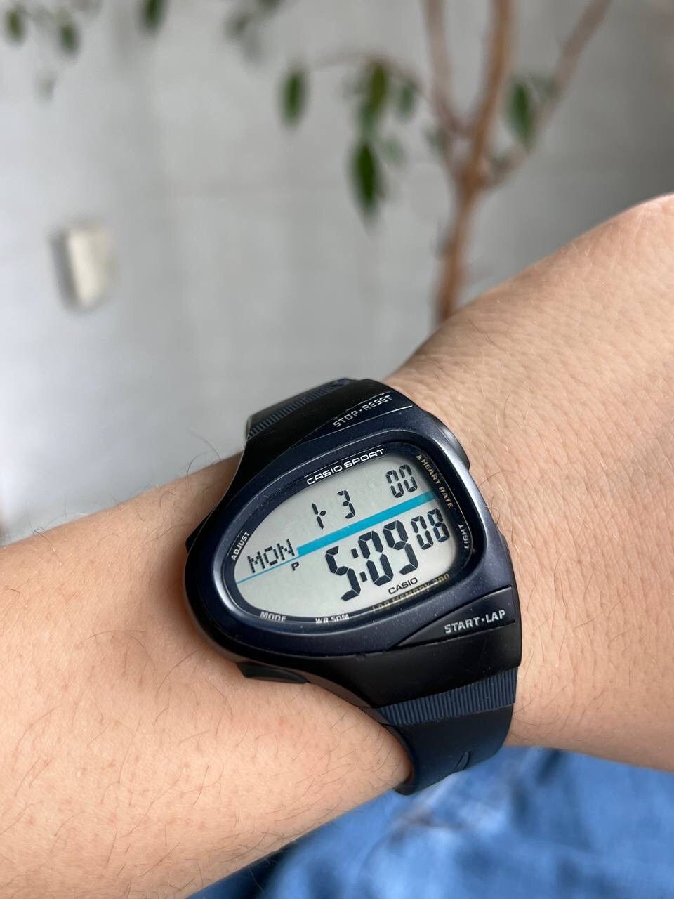 Casio Digital Outdoor Watch Futuristic Vintage Working in Blue, Men's