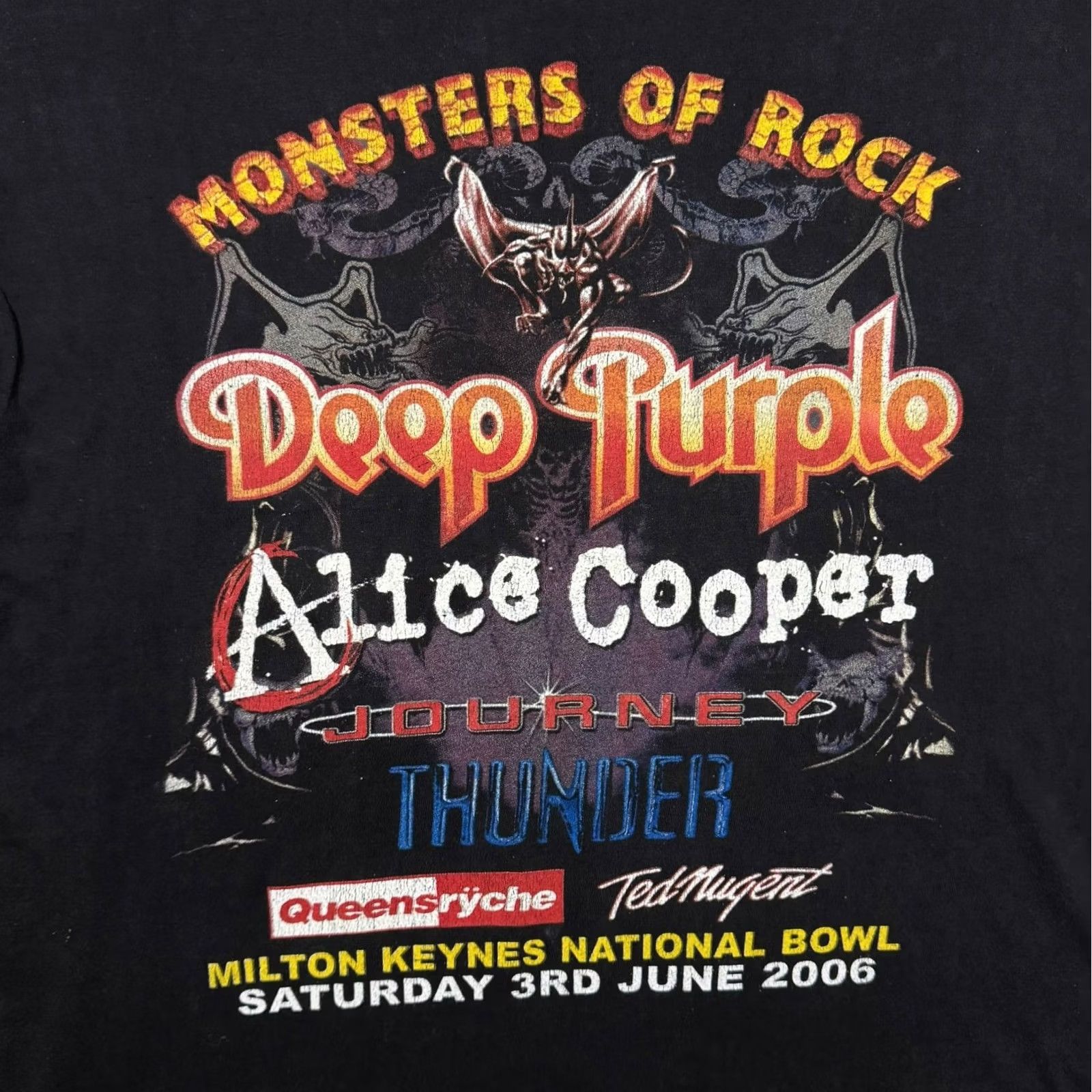 Vintage VINTAGE Monsters Of Rock (2006) Heavy Metal Hard Rock Music Festival Black T-Shirt XL Men's Short Sleeve Graphic Logo 2006 Size US XL / EU 56 / 4 - 4 Thumbnail