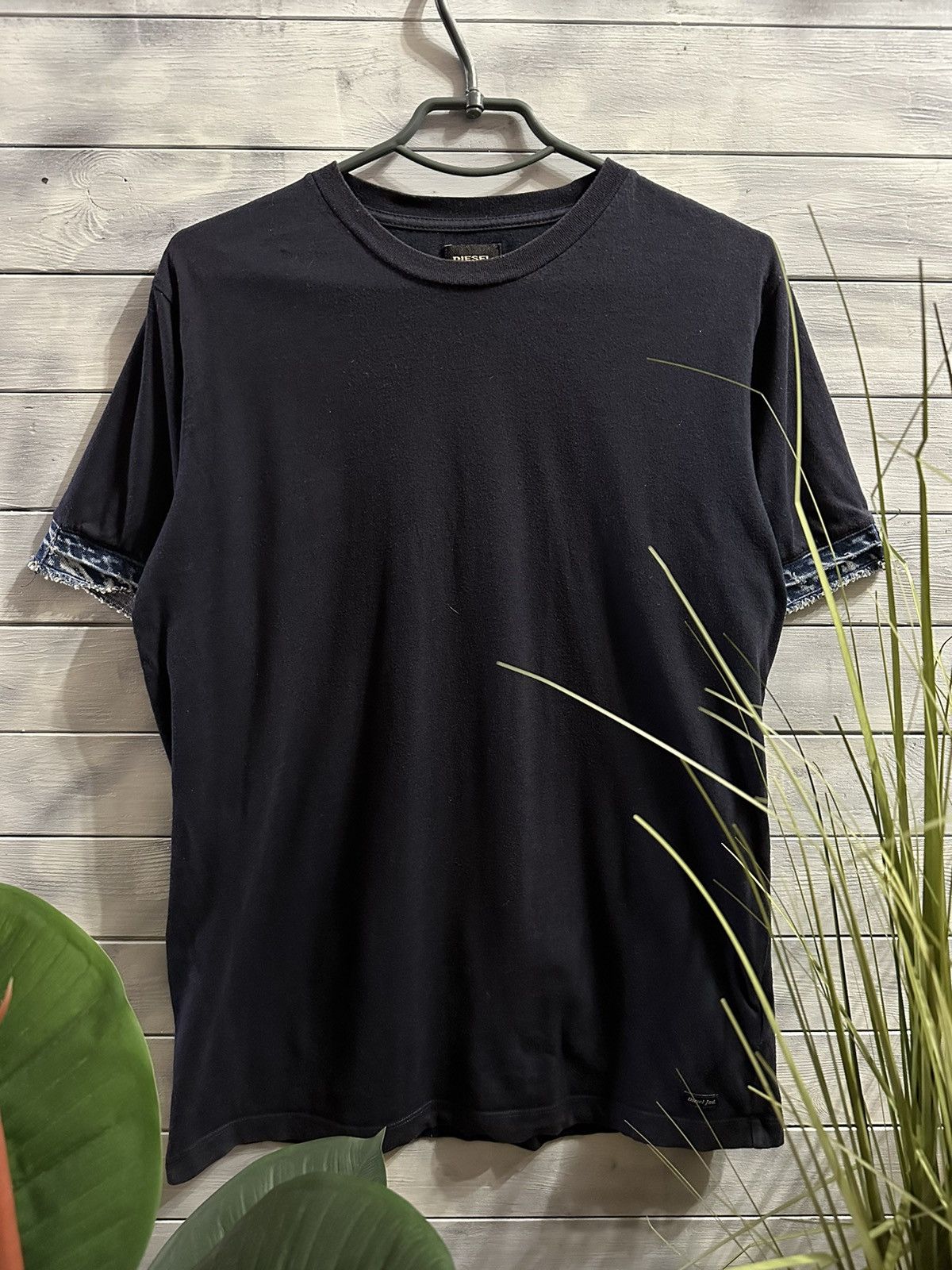 Diesel Rare T-Shirt Diesel Avant-Garde style Jeans Long Punk Y2K Size US S / EU 44-46 / 1 - 1 Thumbnail