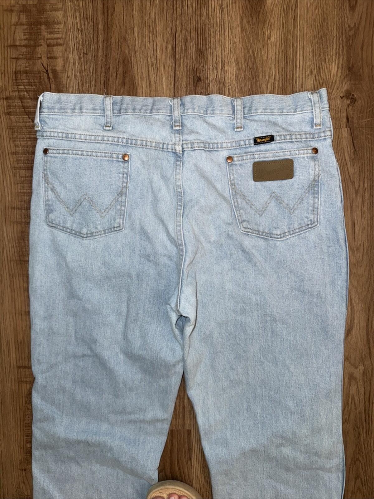 Wrangler Wrangler Mens 38x32 Cowboy Cut 936 Slim Fit Jeans Light Wash Size US 38 / EU 54 - 9 Thumbnail