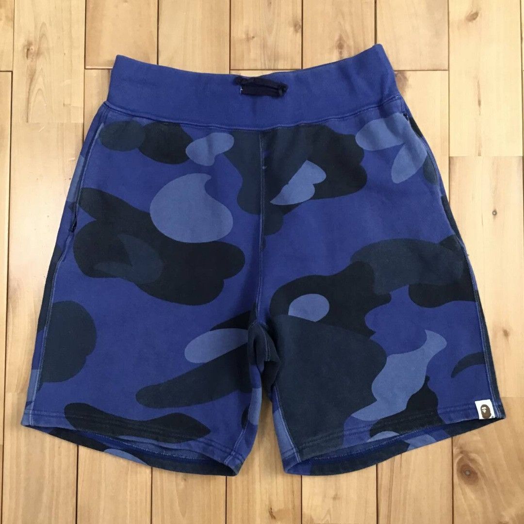 Bape BAPE Giant Blue Camo Sweat Shorts a bathing ape ★size S Size US 30 / EU 46 - 1 Thumbnail