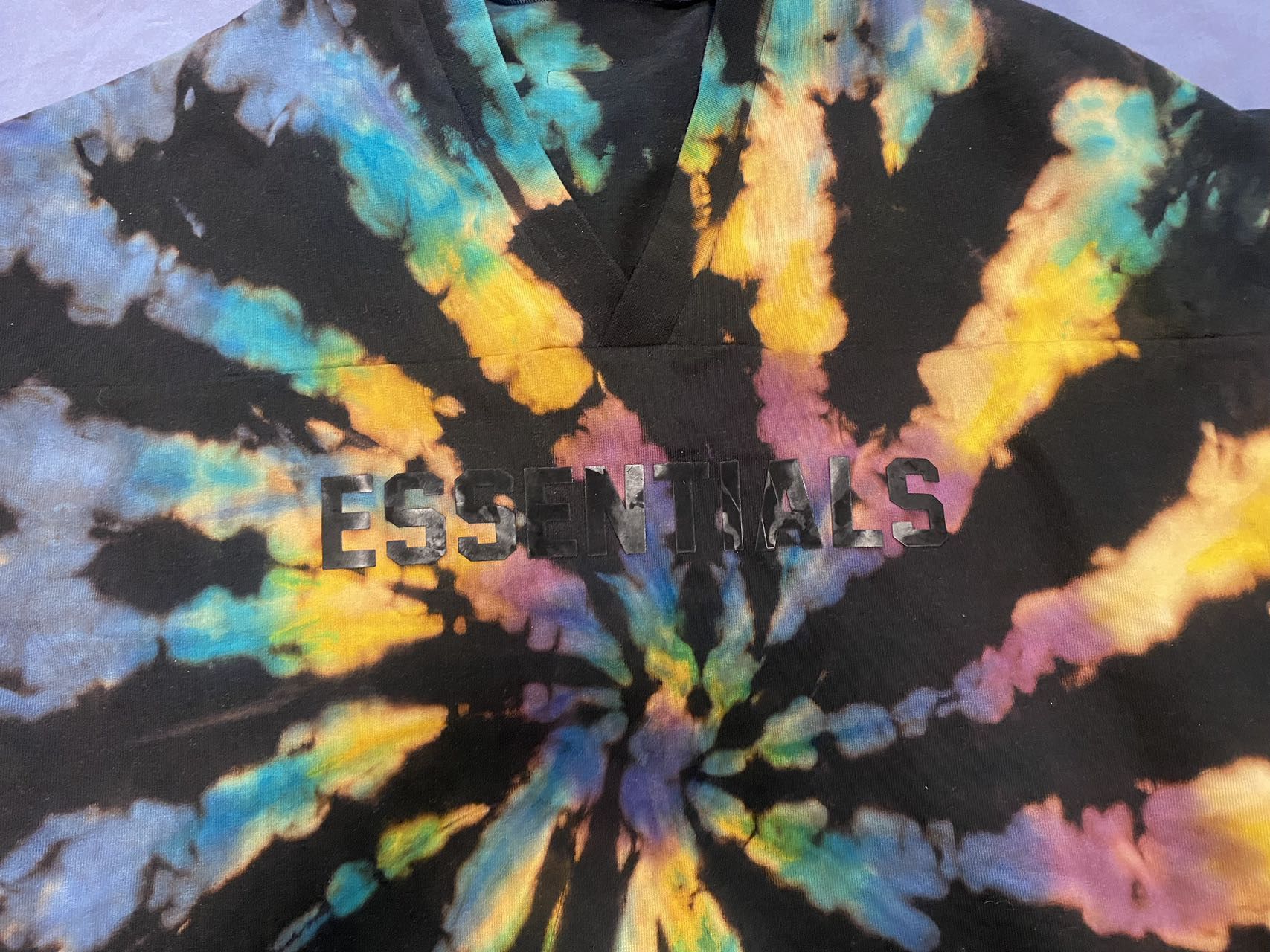 Essentials Tie Dye Fear of God ESSENTIALS Football T-Shirt Size US XL / EU 56 / 4 - 4 Thumbnail
