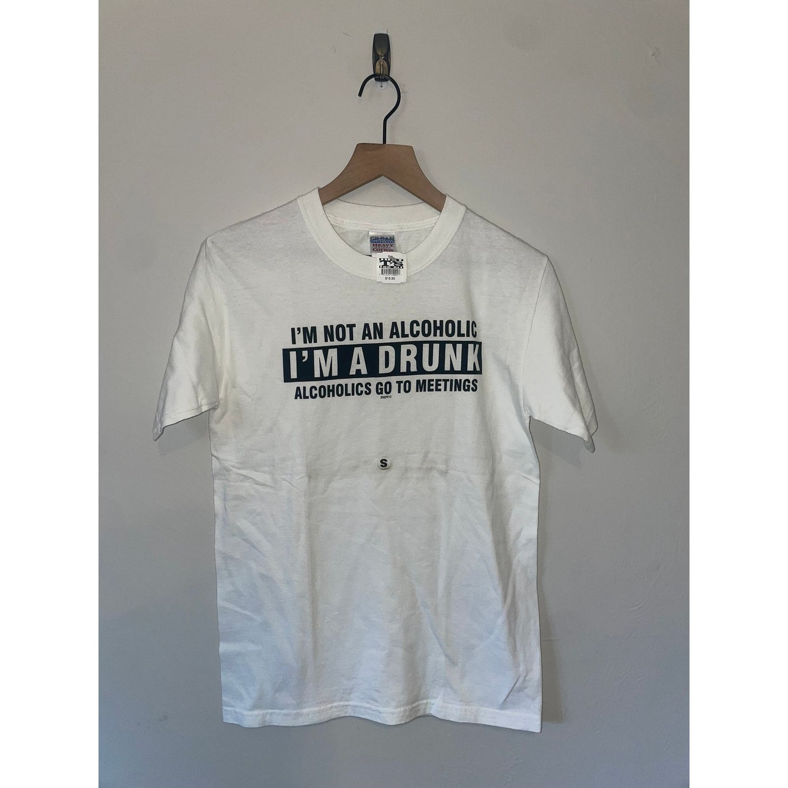 Gildan Y2K I'm A Drunk Not An Alcoholic Humor Joke Shirt 2000s S Size US S / EU 44-46 / 1 - 1 Thumbnail
