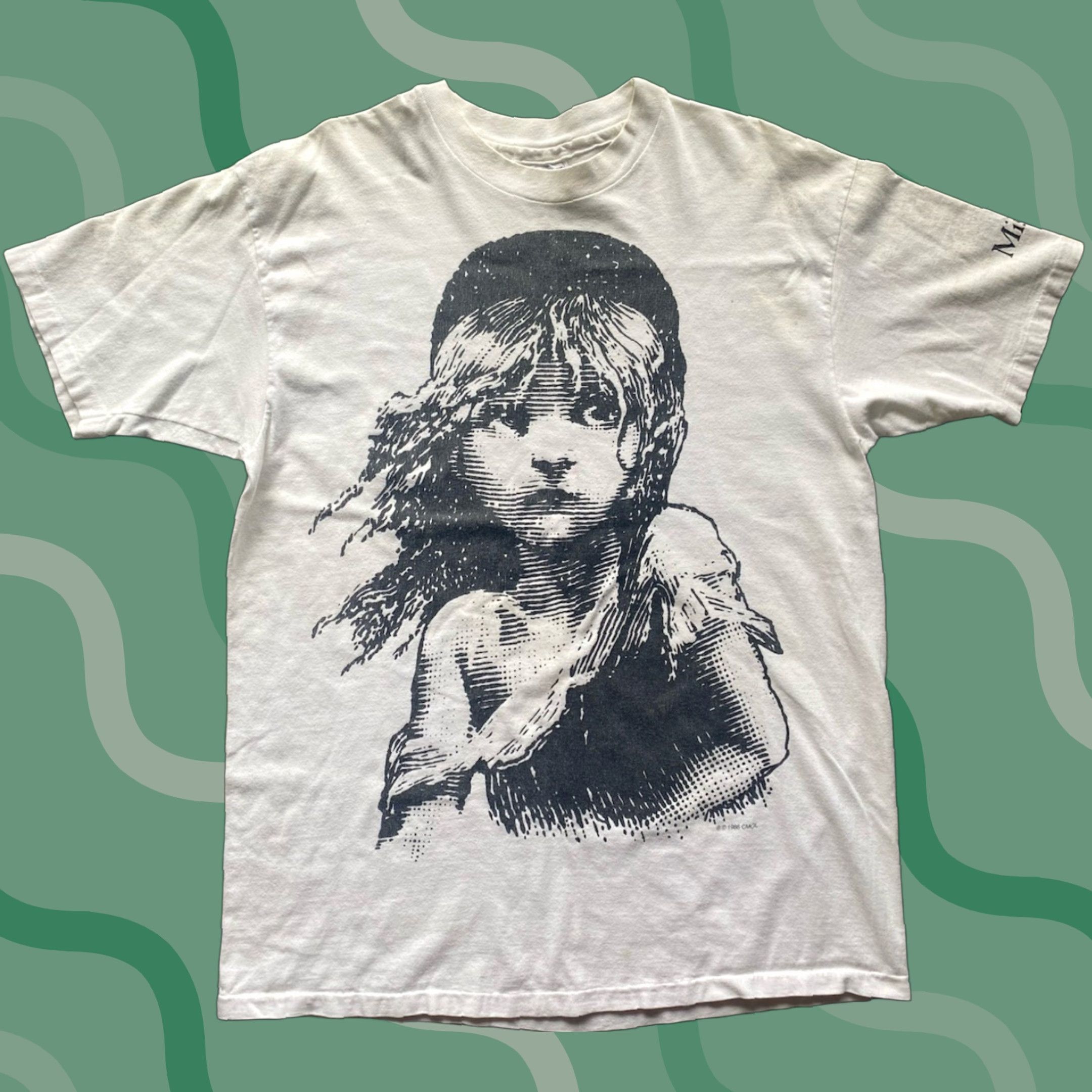 Hanes VINTAGE Hanes XL White Shirt Mens 1980s Les Miserables Movie 1986 T-Shirt Short Sleeve White 80s Theme Hanes XL Mens Shirt Size US XL / EU 56 / 4 - 1 Thumbnail