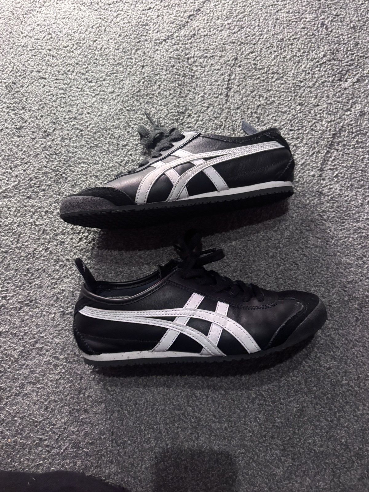 Onitsuka Tiger Onitsuke Tiger Mexico 66 Size US 6.5 / EU 39-40 - 2 Thumbnail
