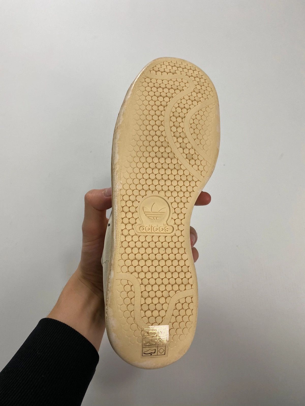 Adidas × Balenciaga ADIDAS X BALENCIAGA STAN SMITH WORN OUT LOOK SNEAKER Size US 9 / EU 42 - 9 Thumbnail