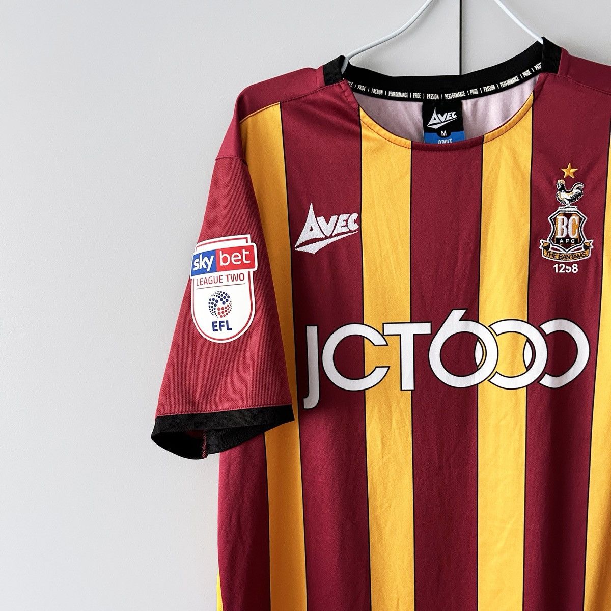 Vintage Jersey Bradford city home 2019 2020 Scannell #7 Size US M / EU 48-50 / 2 - 3 Thumbnail