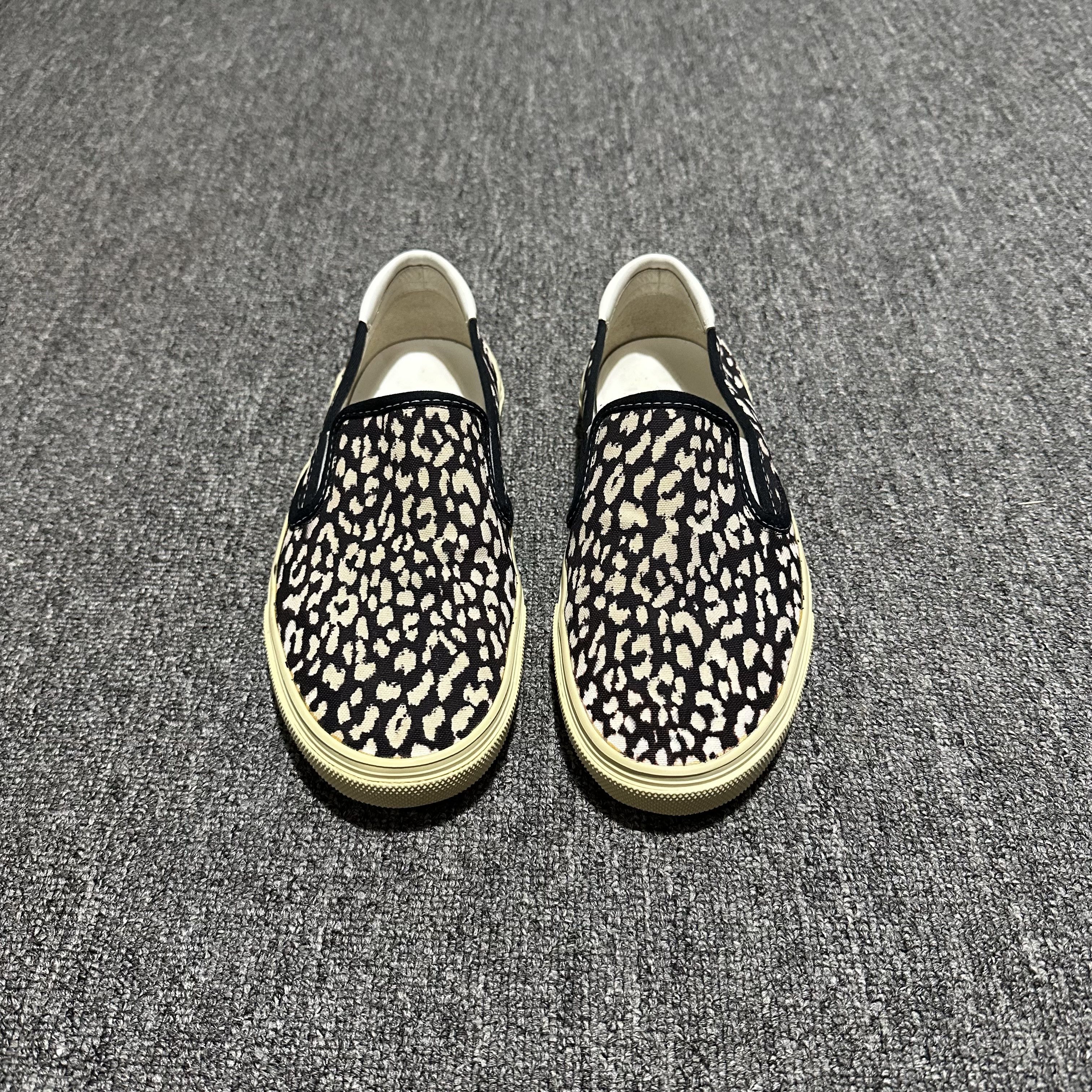 Saint Laurent Paris Saint Laurent Babycat Skate Slip On Shoes Size US 7 / EU 40 - 2 Thumbnail