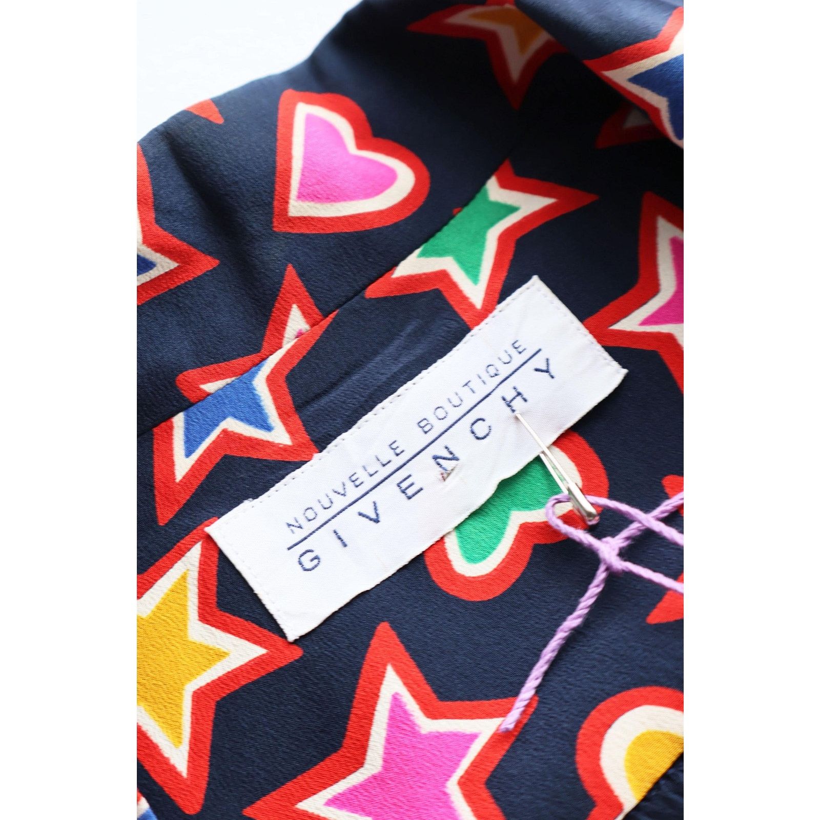Givenchy Vintage Givenchy 1990s Silk Star and Heart Print Blouse Size M / US 6-8 / IT 42-44 - 8 Thumbnail