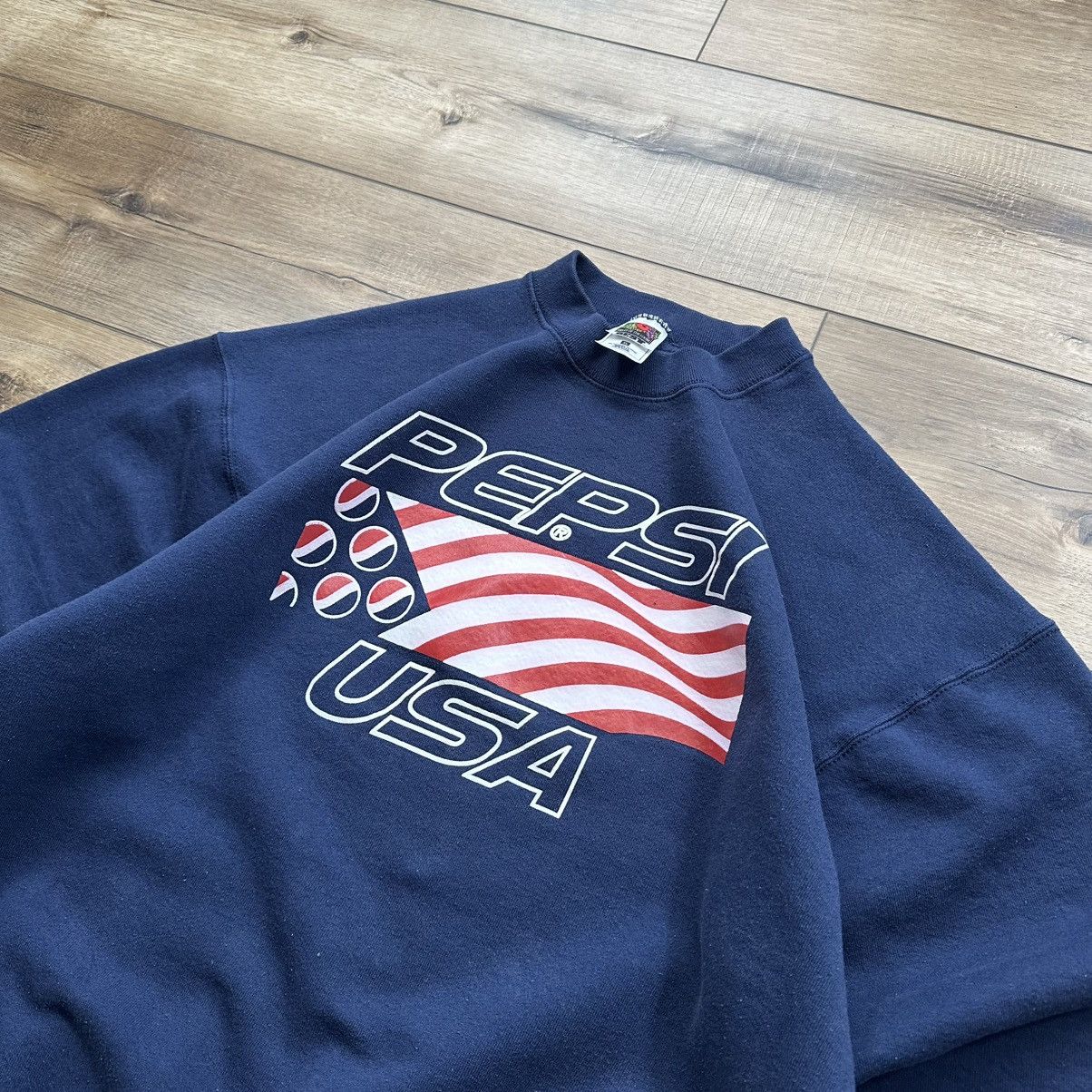 Fruit Of The Loom Vintage 90s Pepsi Spell Out Made in USA Crewneck Sweatshirt Size US XL / EU 56 / 4 - 4 Thumbnail