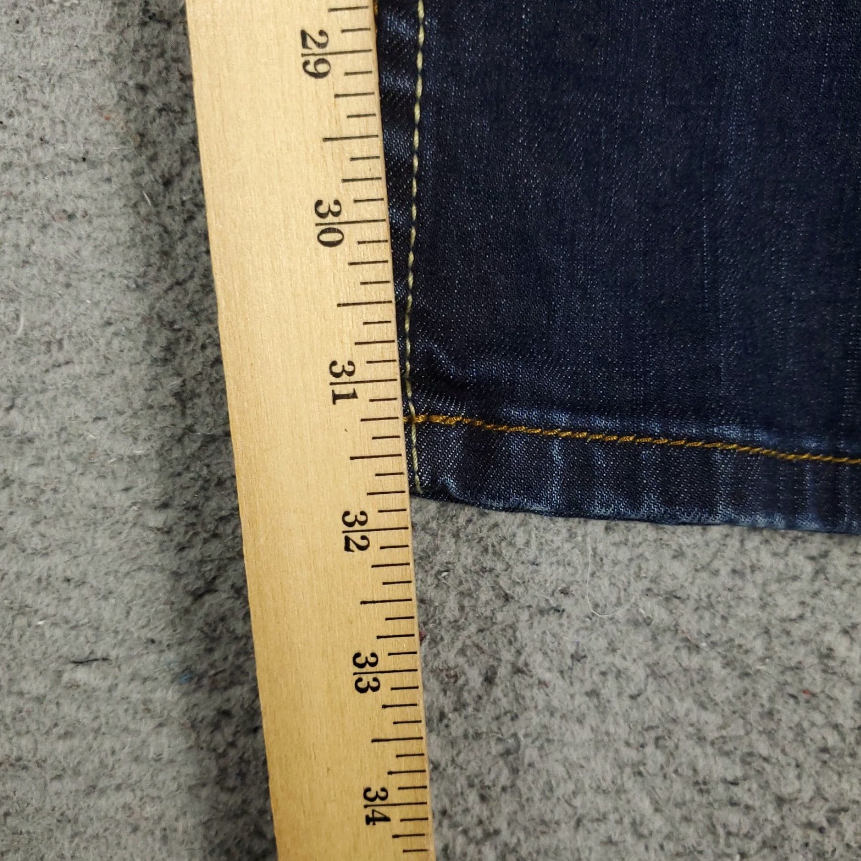 Coogi VINTAGE COOGI Jeans Women's Size 20W 40x32 Blue Cargo Denim Slim Straight 5-Pocket Size 42" / US 20 - 7 Thumbnail