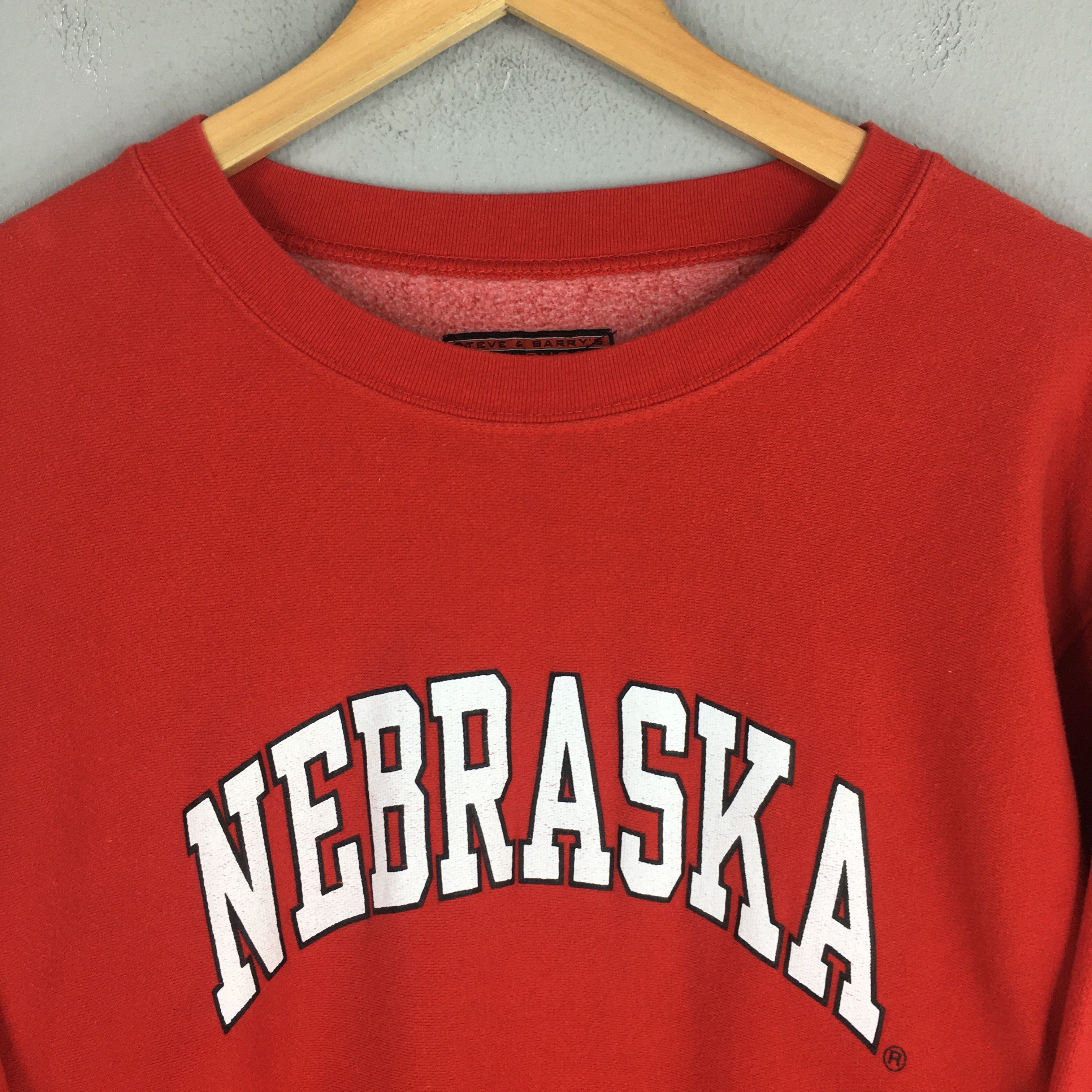 Vintage Vintage Nebraska Huskers Football Sweatshirt Large Size US L / EU 52-54 / 3 - 2 Thumbnail