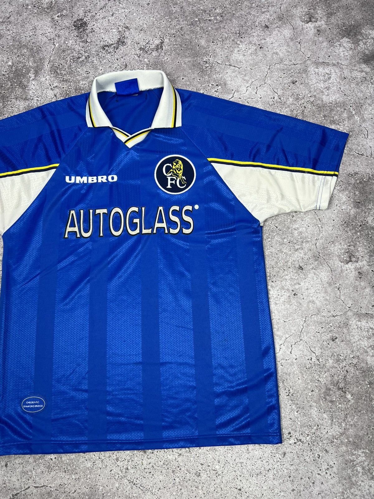 Umbro Vintage Umbro Chelsea 1997/1999 Home Football Shirt Jersey Size US L / EU 52-54 / 3 - 3 Thumbnail