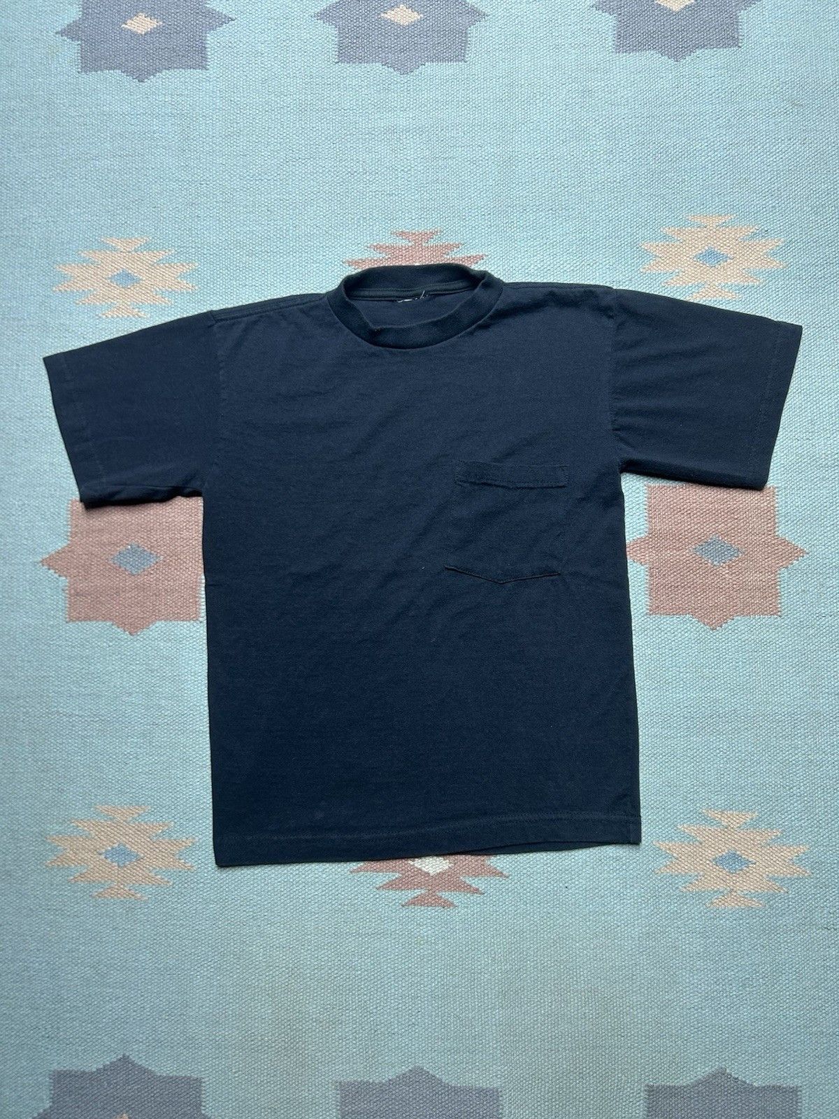 Vintage vtg 90s pocket t shirt blank cropped boxy youth XL? baby tee Size S / US 4 / IT 40 - 1 Thumbnail