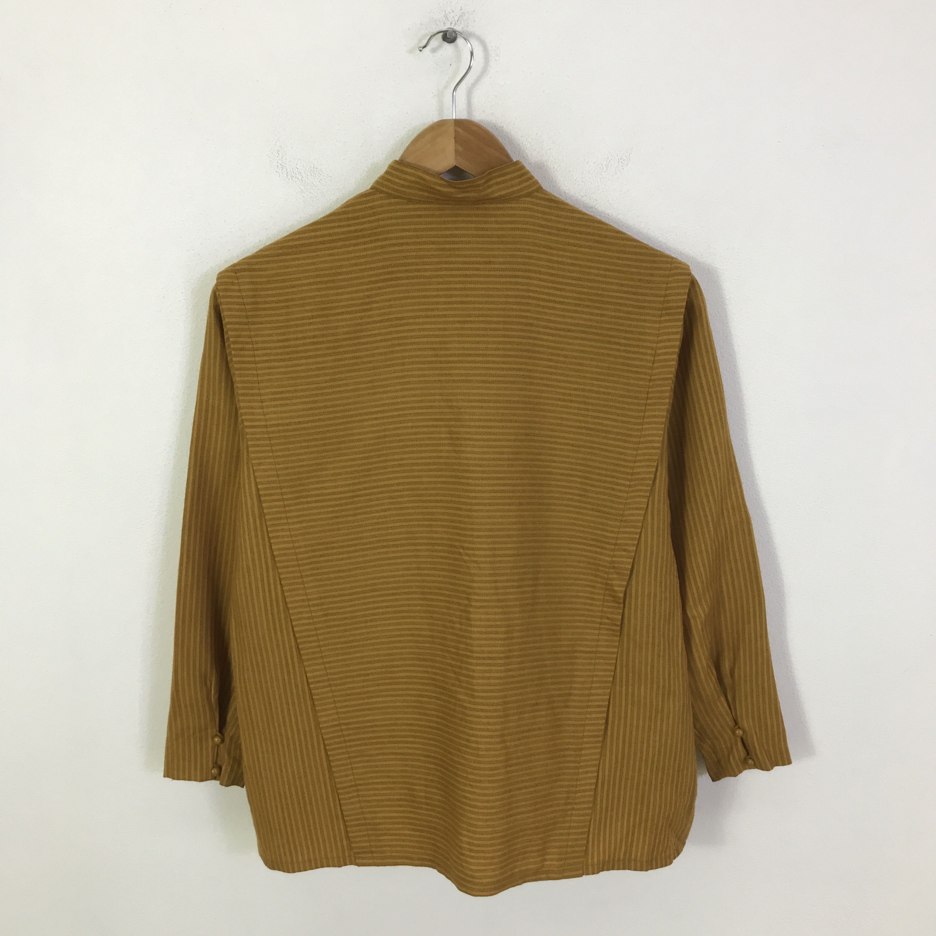 Christian Dior Monsieur Christian Dior button Shirt style Woman jacket K107B11 Size US M / EU 48-50 / 2 - 3 Thumbnail
