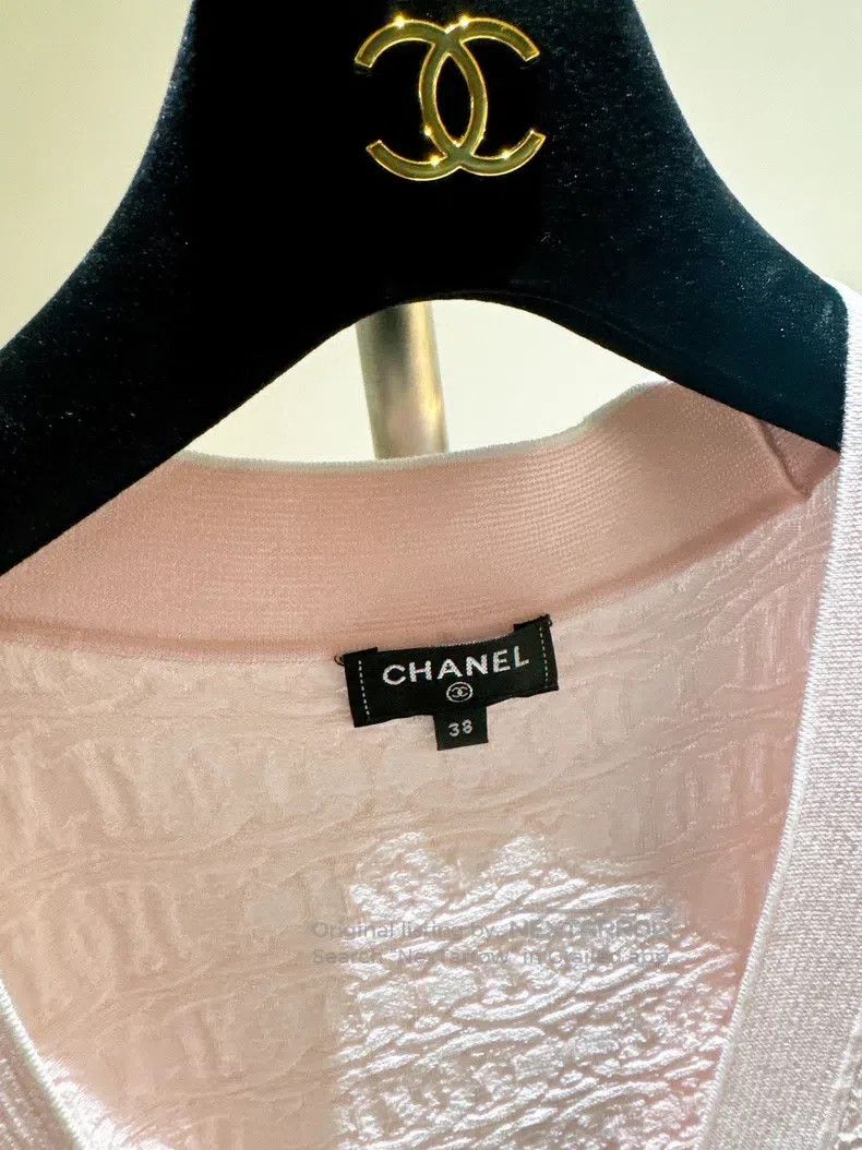 Chanel Chanel Pink full logo three-dimensional relief knitted car Size XS / US 0-2 / IT 36-38 - 4 Thumbnail