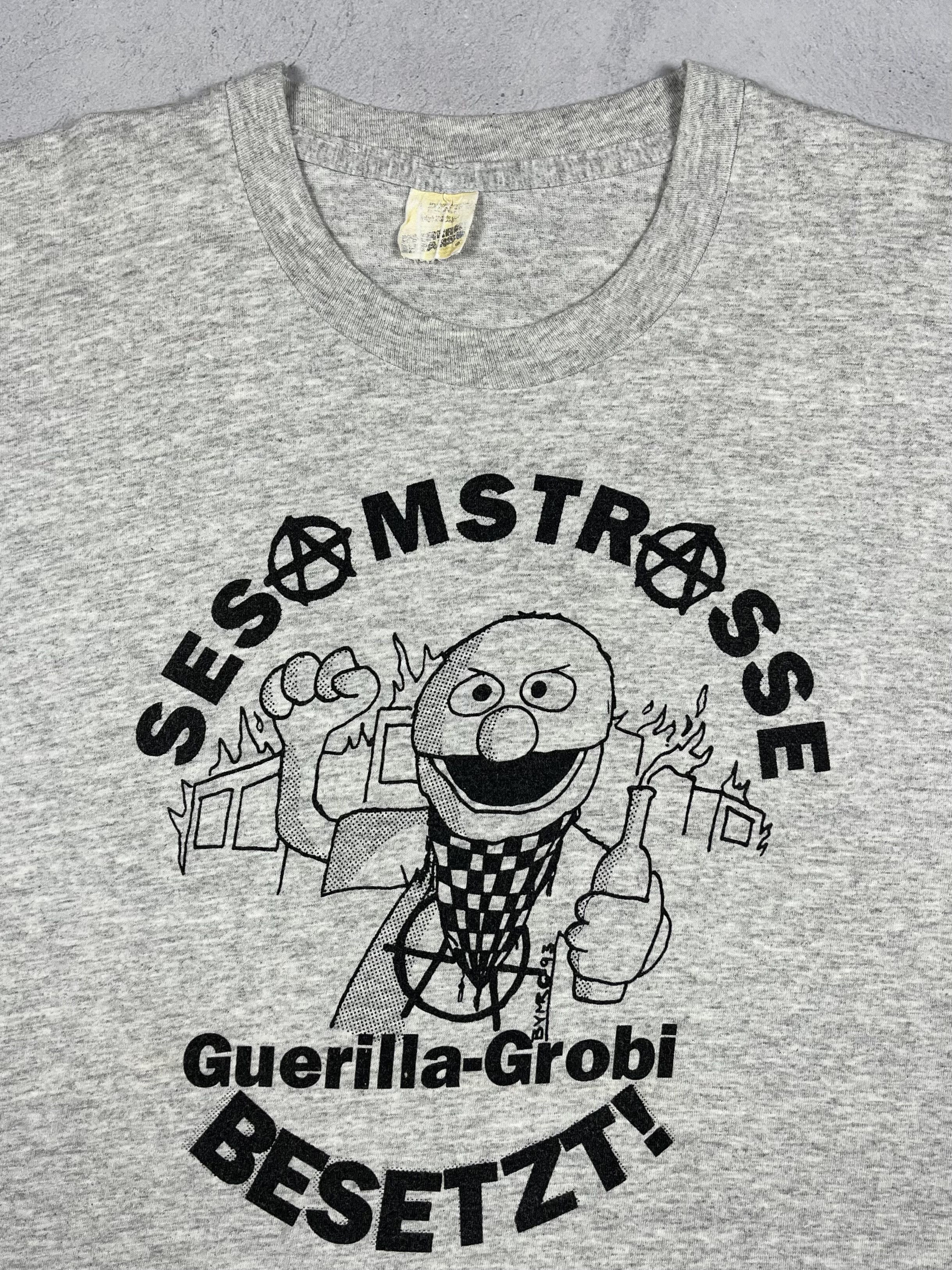 Vintage Vintage Sesame Street Anarchy Parody Humor T Shirt 1993 Size US L / EU 52-54 / 3 - 6 Thumbnail