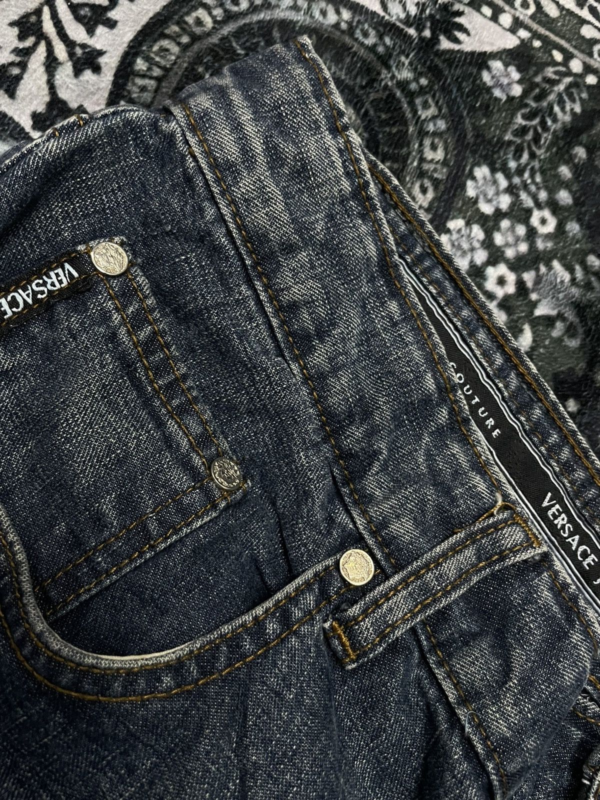 Versace Versace Jeans Couture Size US 36 / EU 52 - 5 Thumbnail